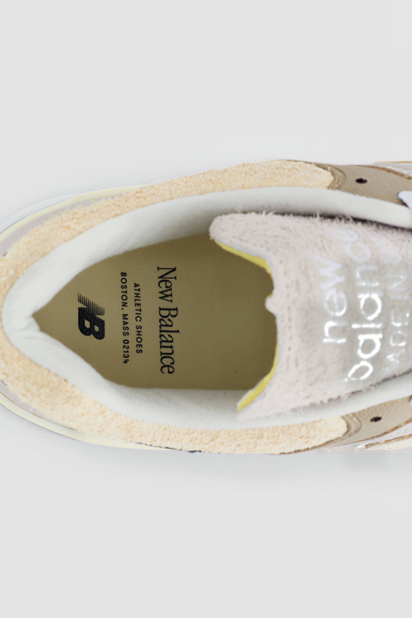 U997GG MADE IN USA SNEAKERS IN MOONROCK 8