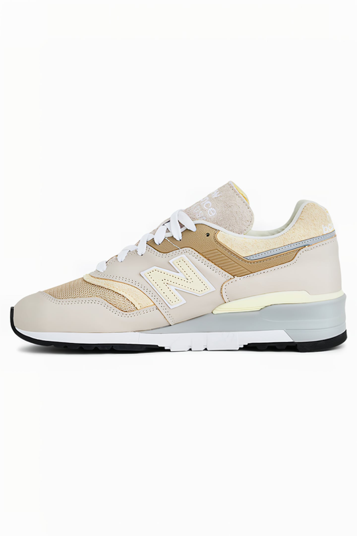 U997GG MADE IN USA SNEAKERS IN MOONROCK 6