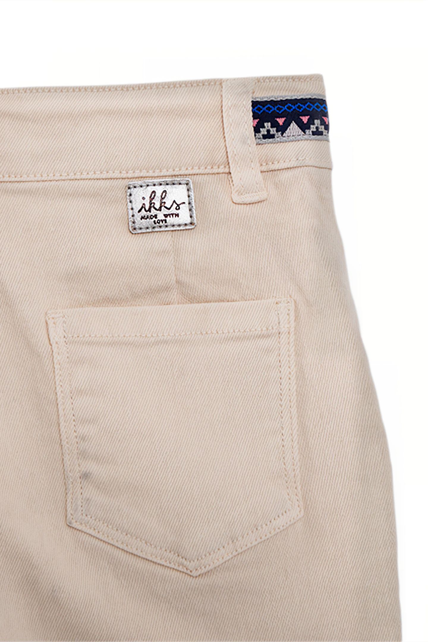GIRLS' ECRU CARGO JEANS WITH EMBROIDERED BRAID 6