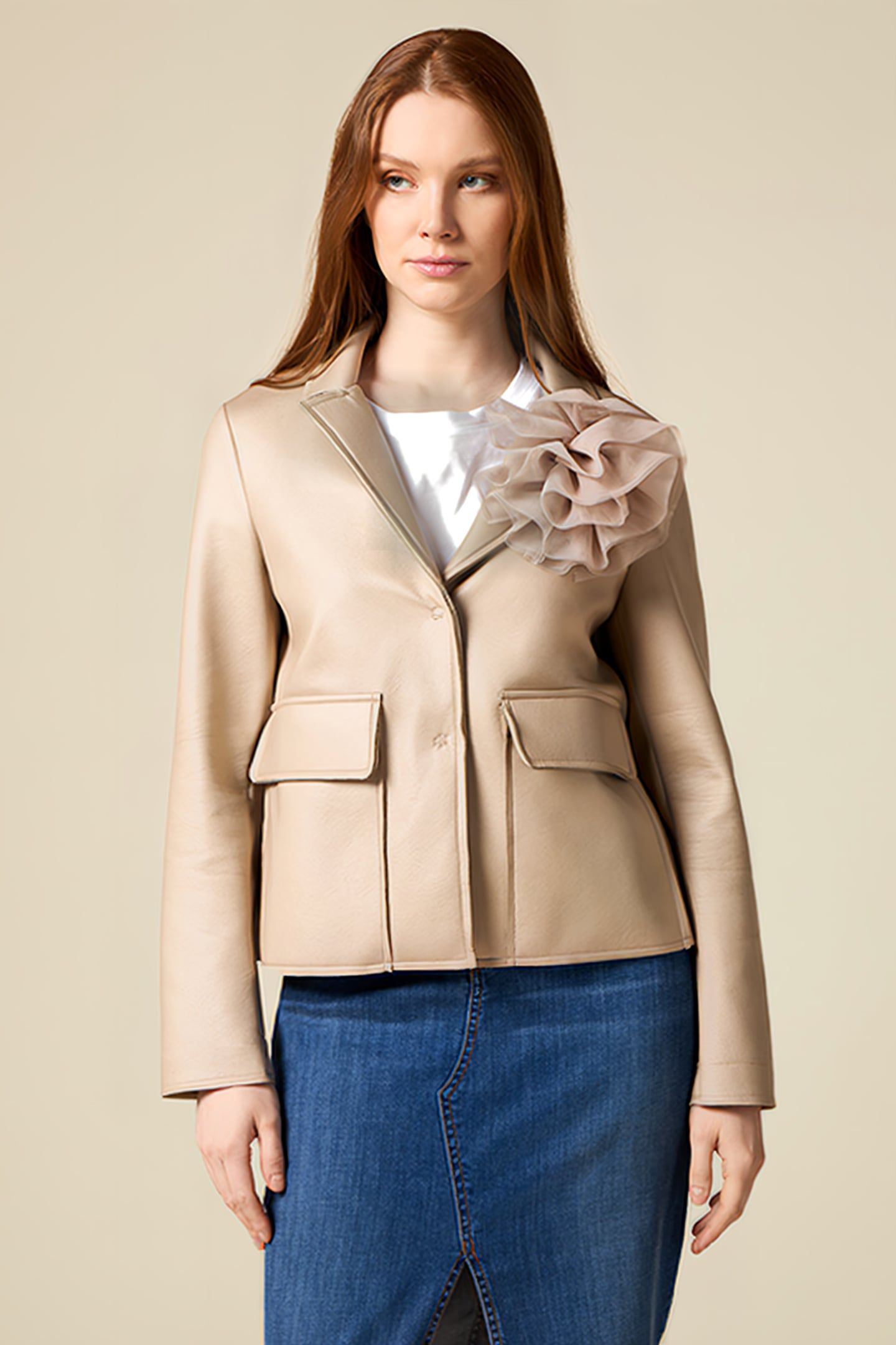 SHORT PEA COAT WITH JUMBO BROOCH NATURAL 1