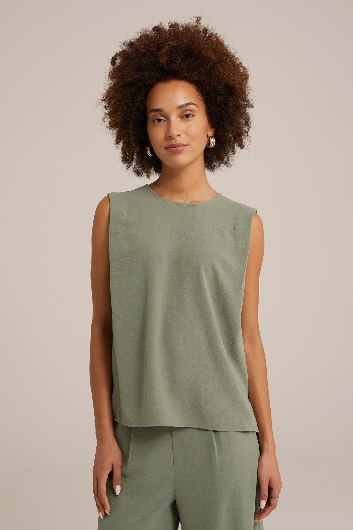T-SHIRT LIGHT GREEN 1
