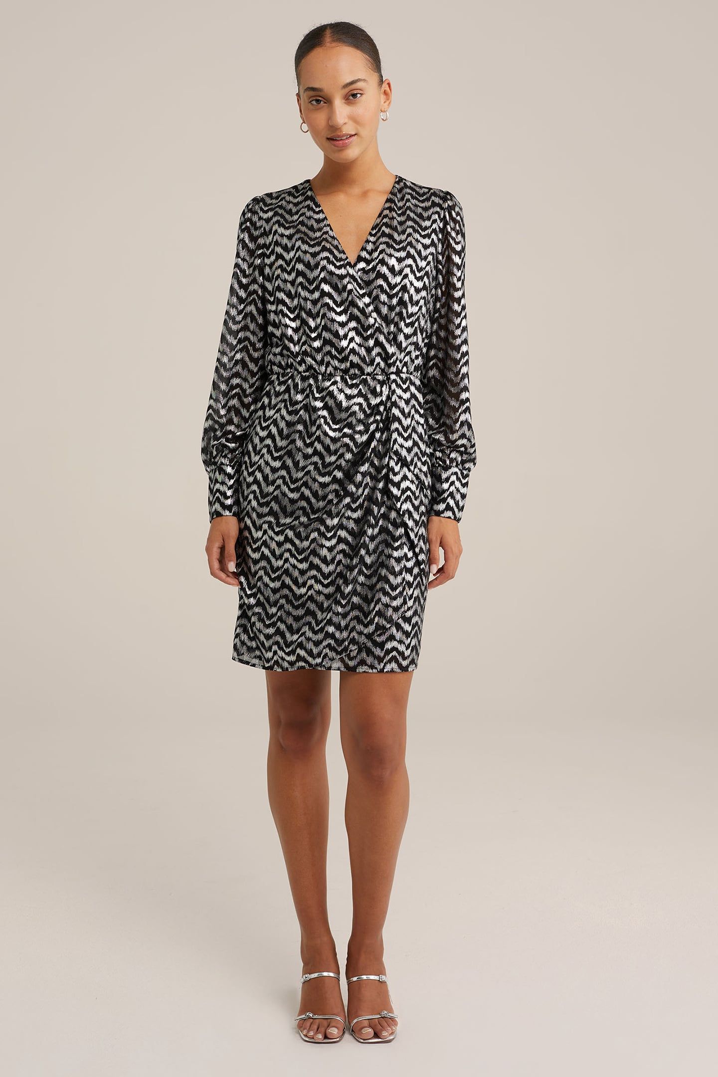 DRESS SHORT BLACK 2