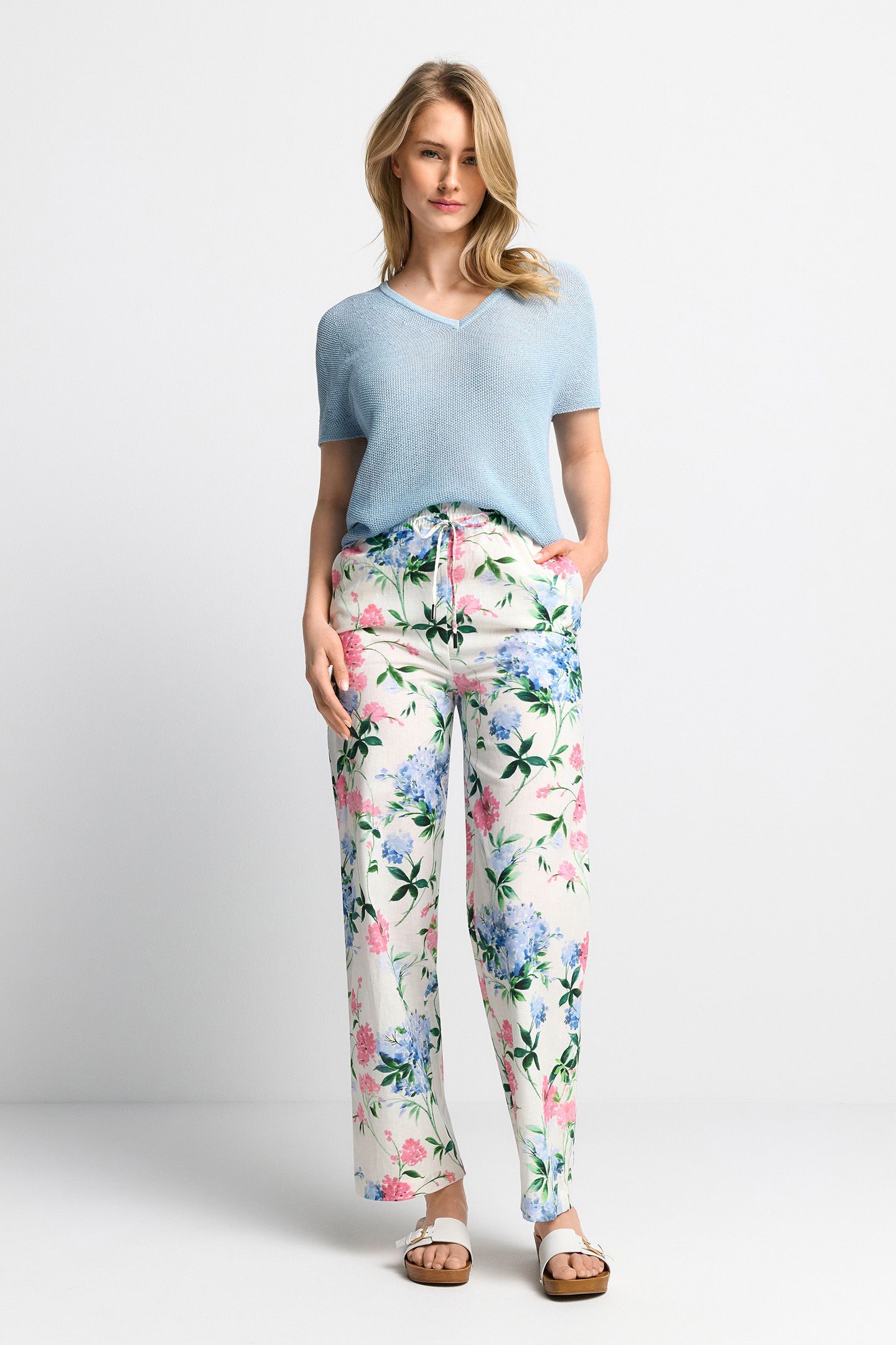 PULLOVER WITH CUT OUTS COTTON BLUE 2