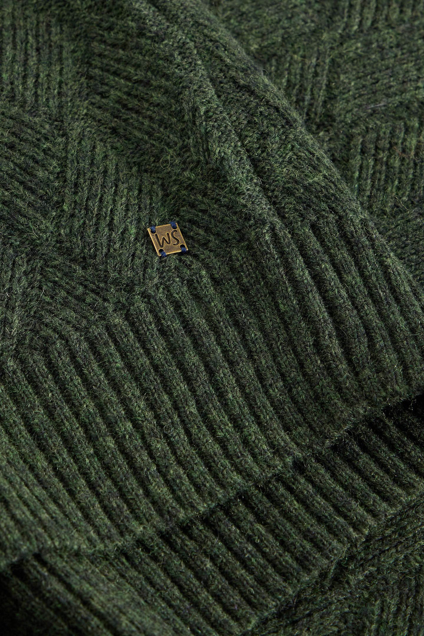DIAMOND CREW NECK DARK GREEN 6