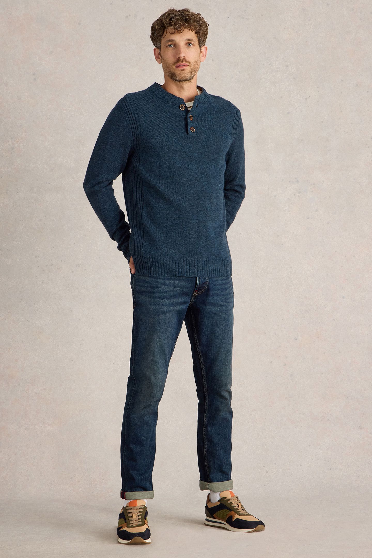LAMBSWOOL HENLEY DARK NAVY 1