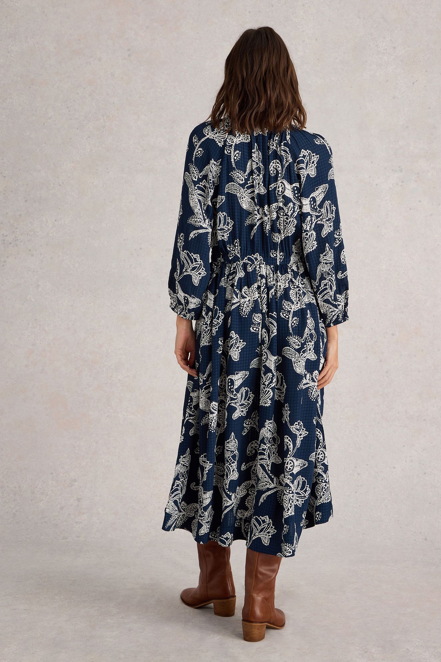 SKYLAR MIDI DRESS NAVY PRINT 2