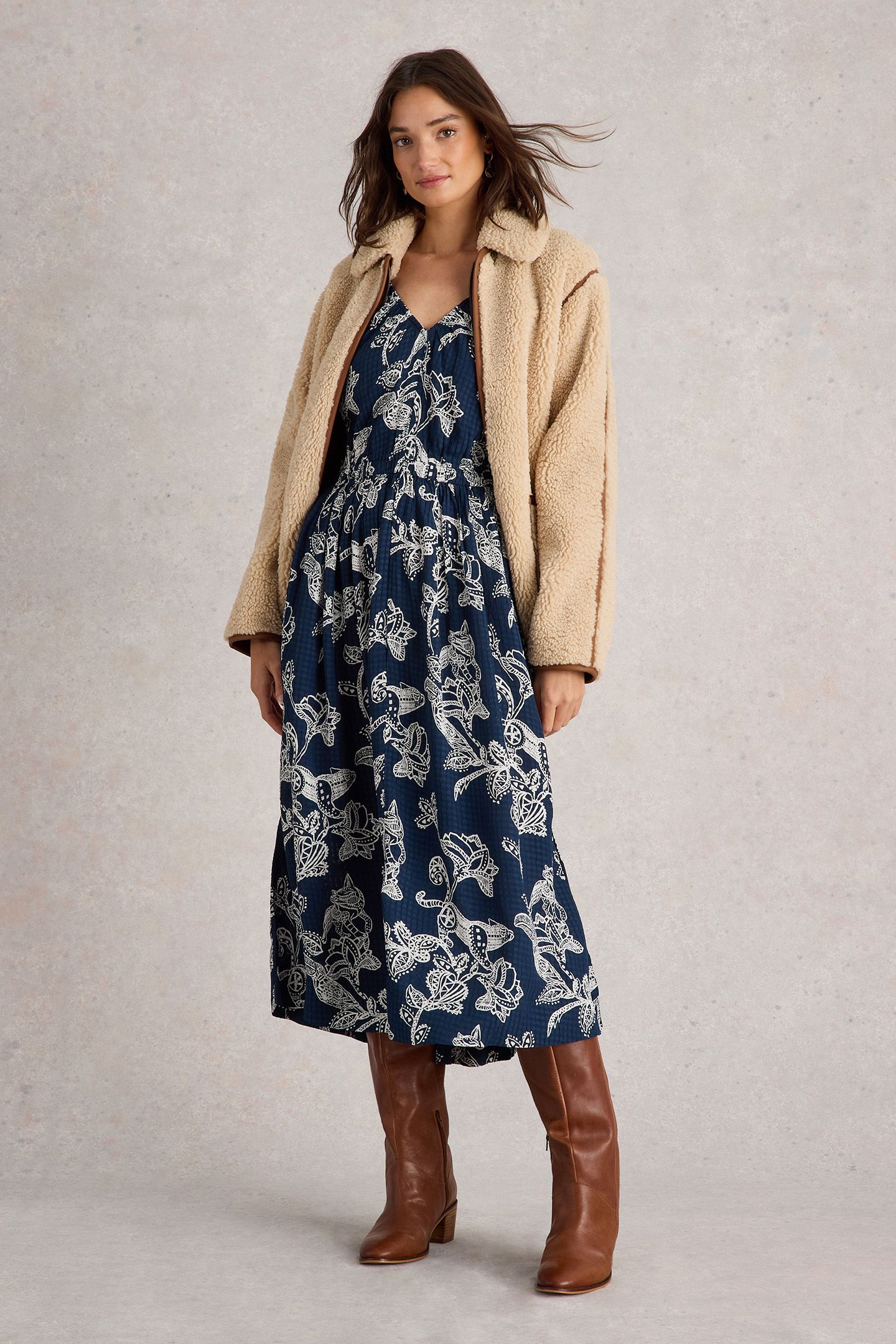 SKYLAR MIDI DRESS NAVY PRINT 4