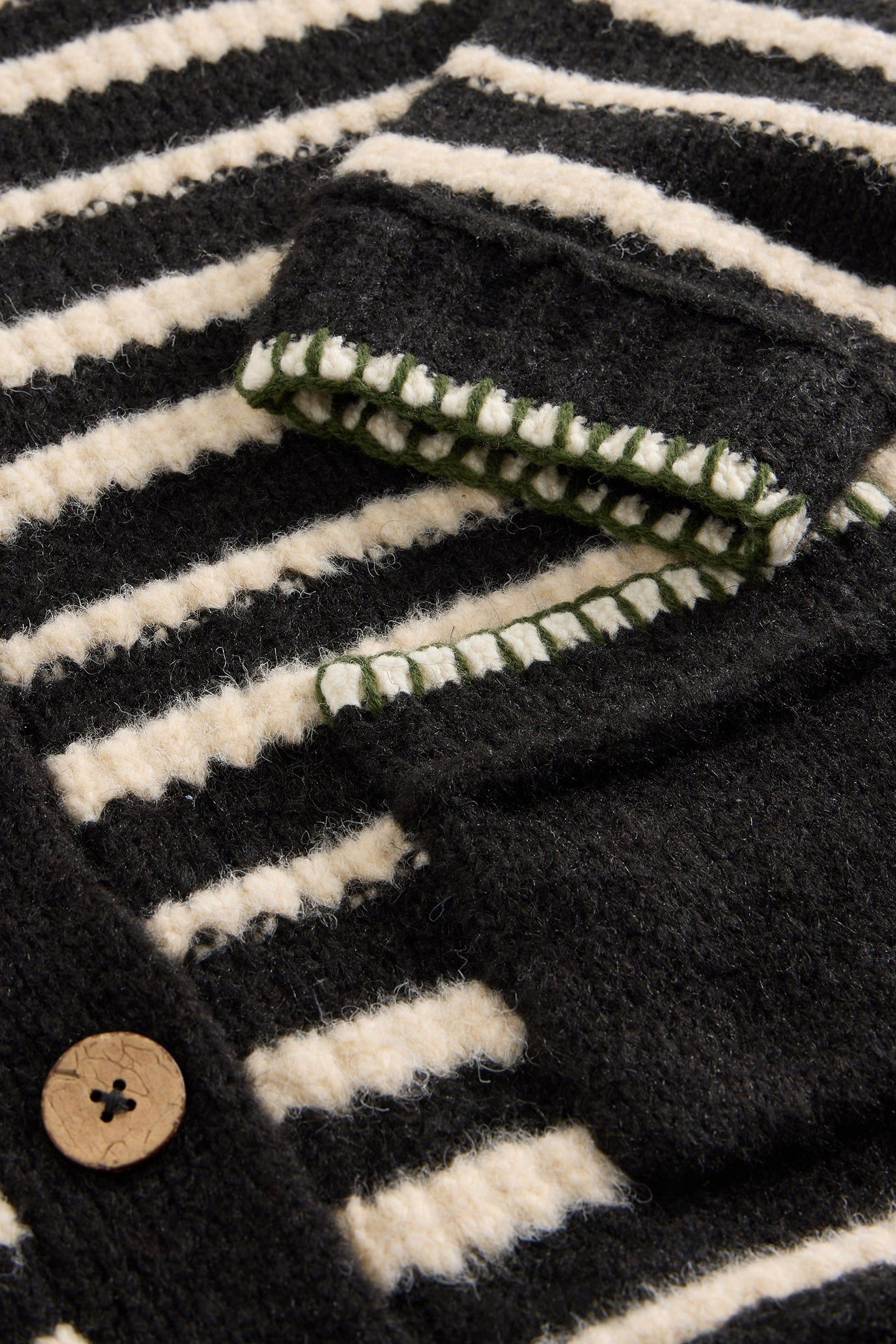 TYLER CARDI BLACK MULTI 6