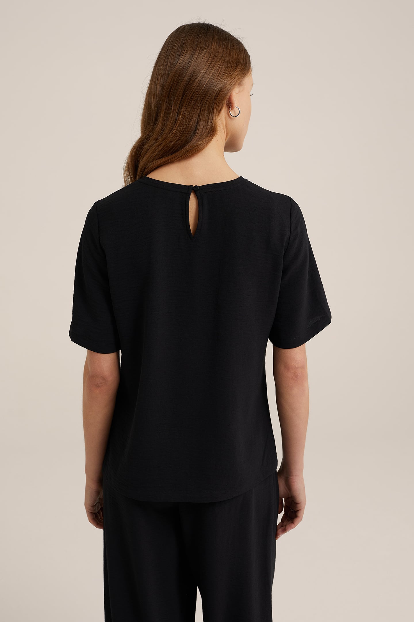 T-SHIRT BLACK 2