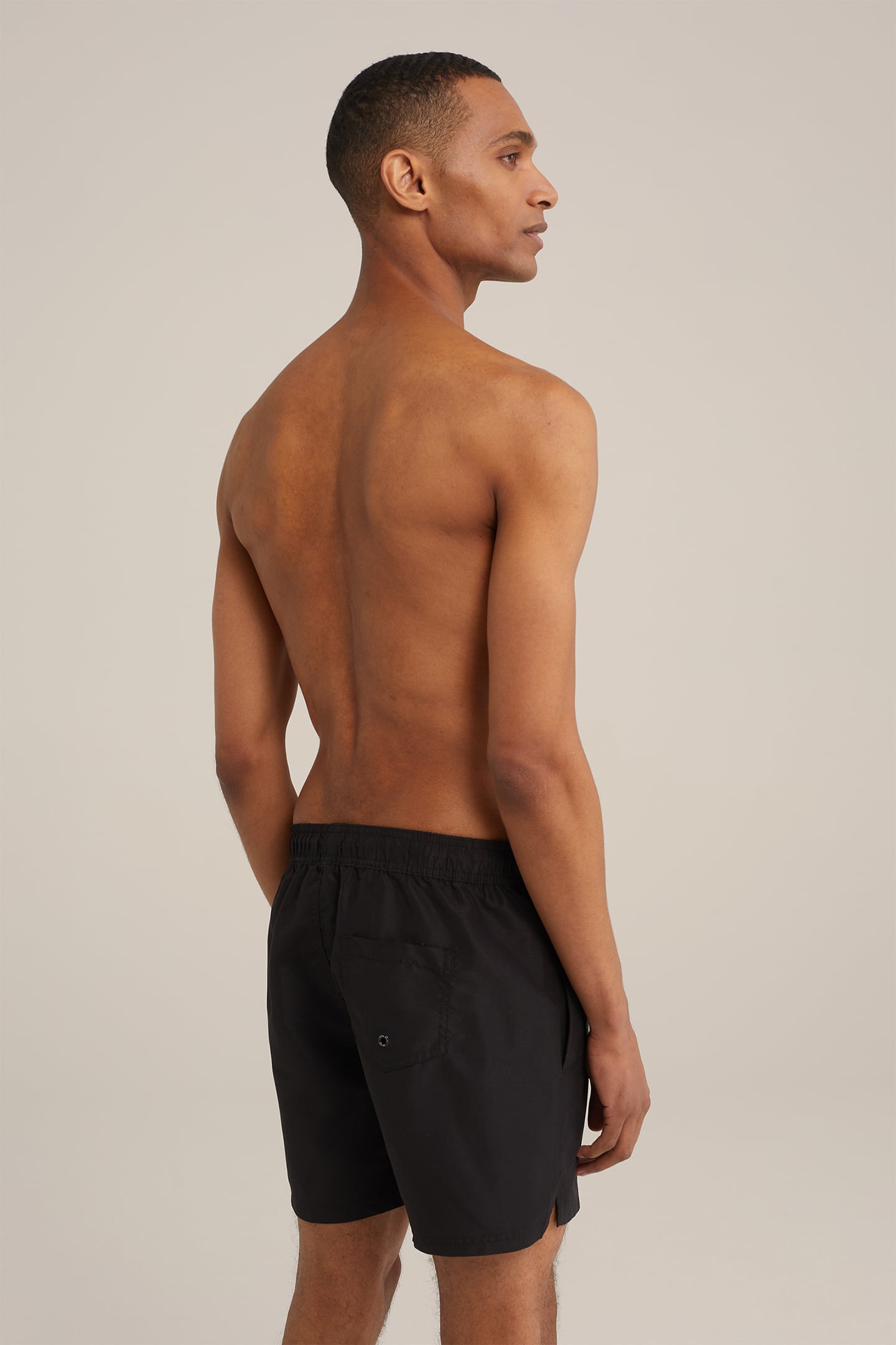 BEACH SHORT BLACK 2