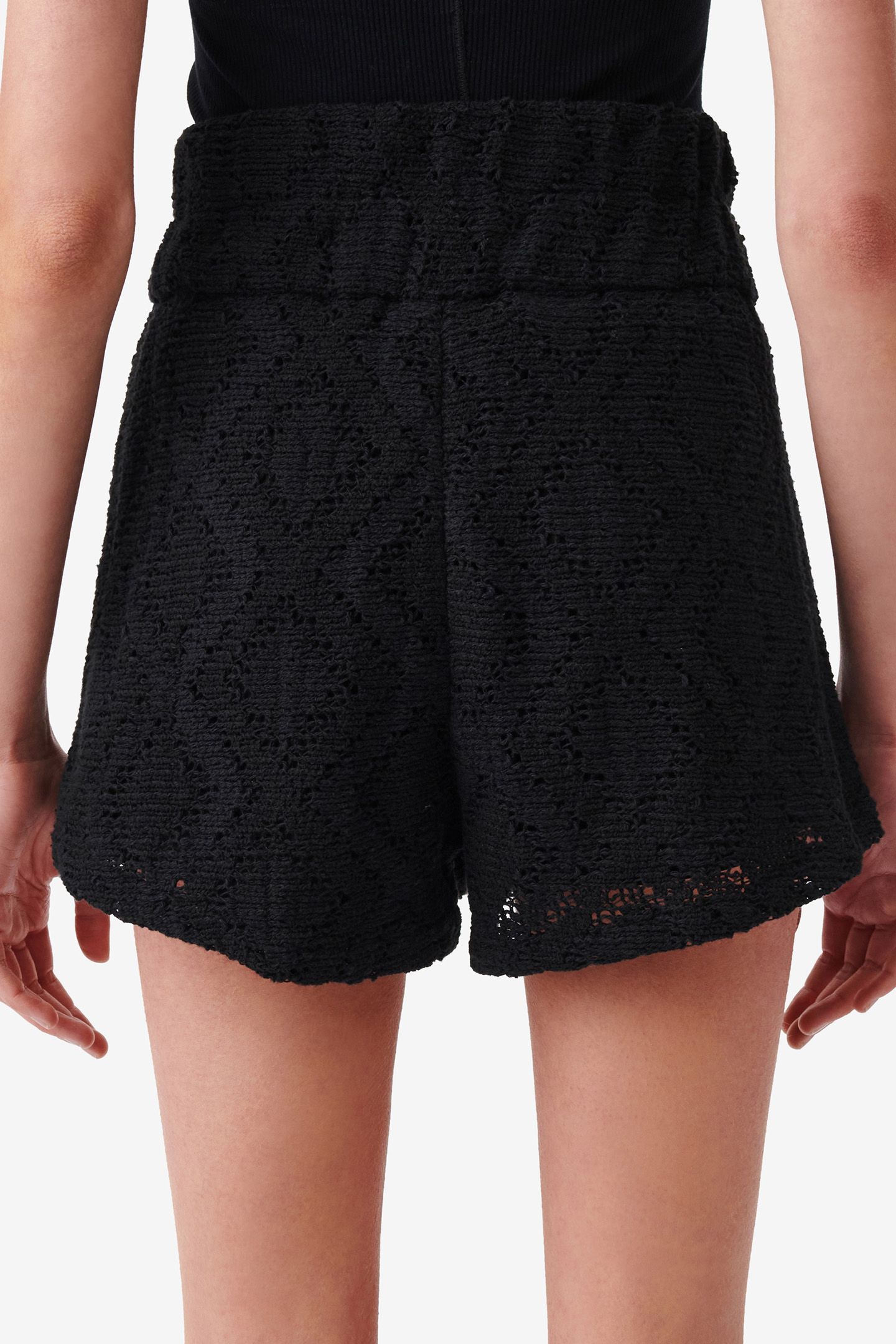 URIKA BLACK 2