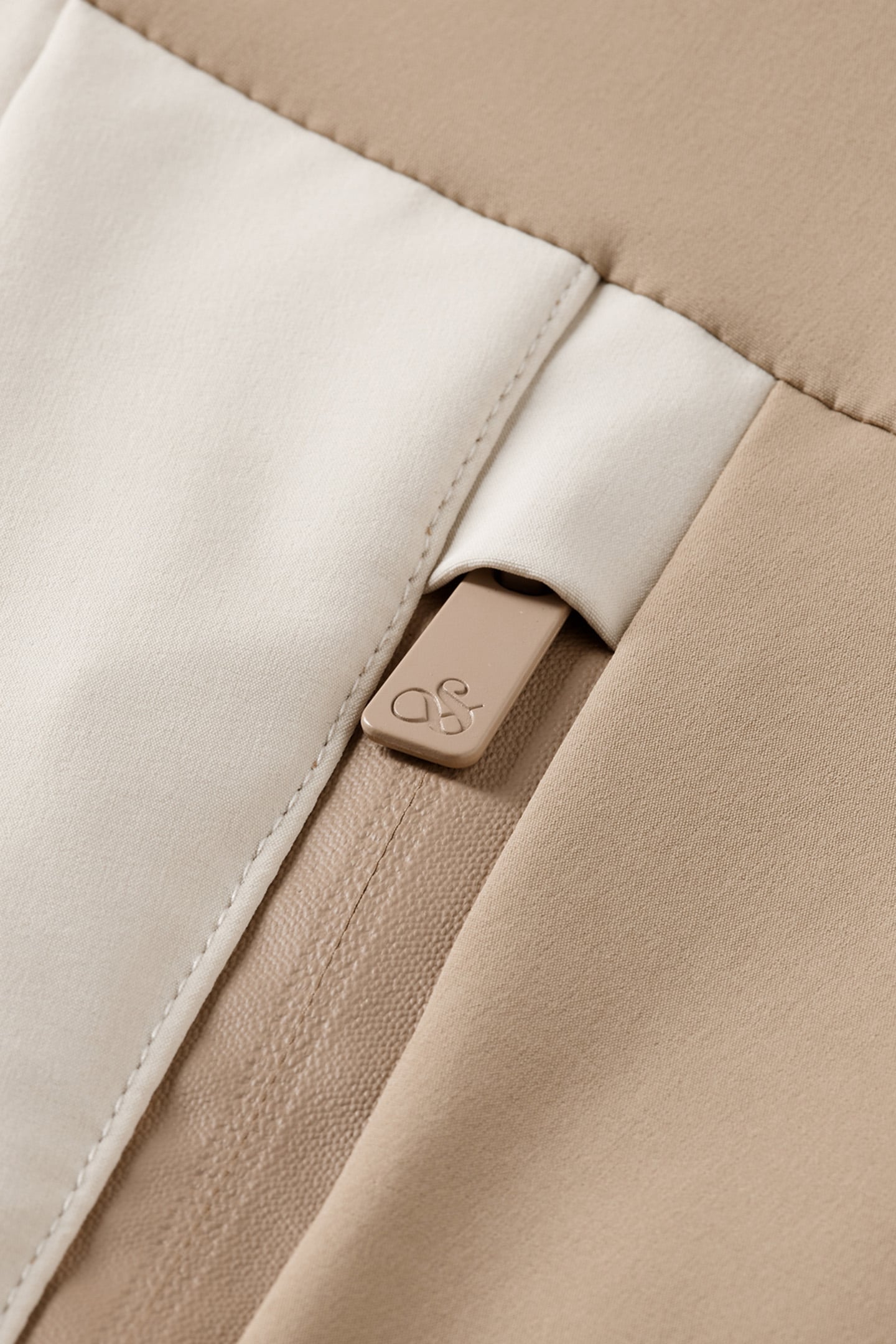 TECHNICAL CITY PARKA MOCHA 9