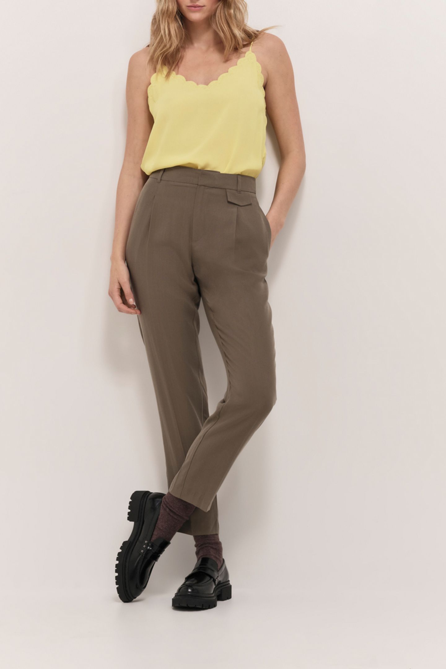 PACHA - VETIVER LYOCELL® SUIT TROUSERS 4