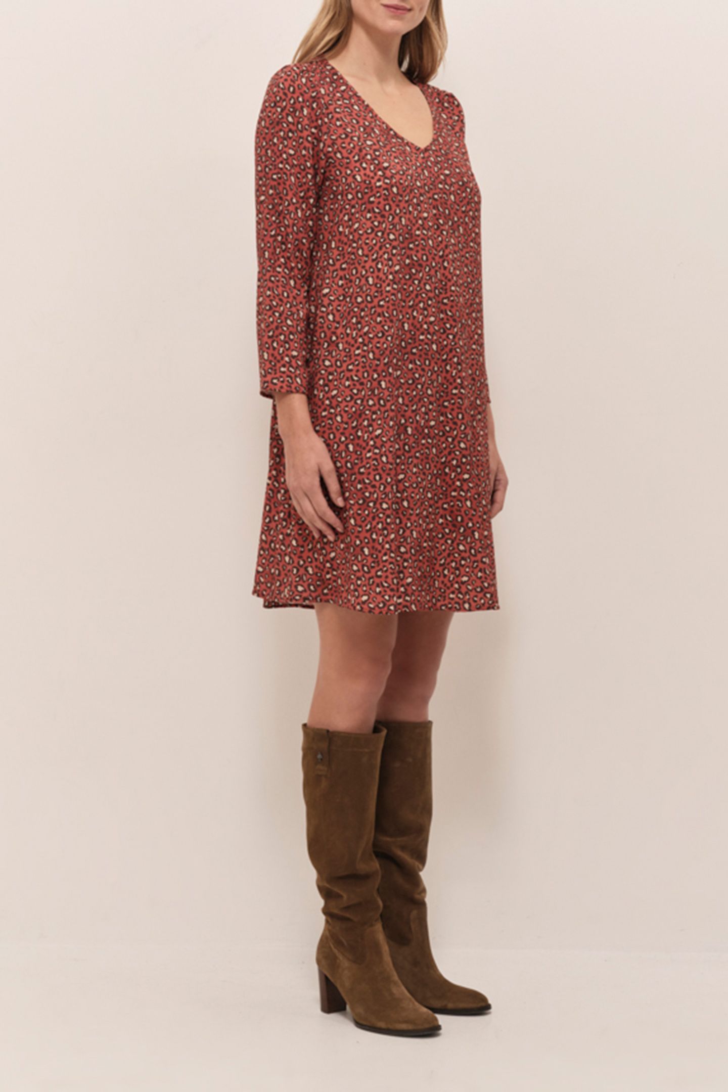 RIOM - PUMPKIN DRESS WITH WINTER SAFARI PRINT 3