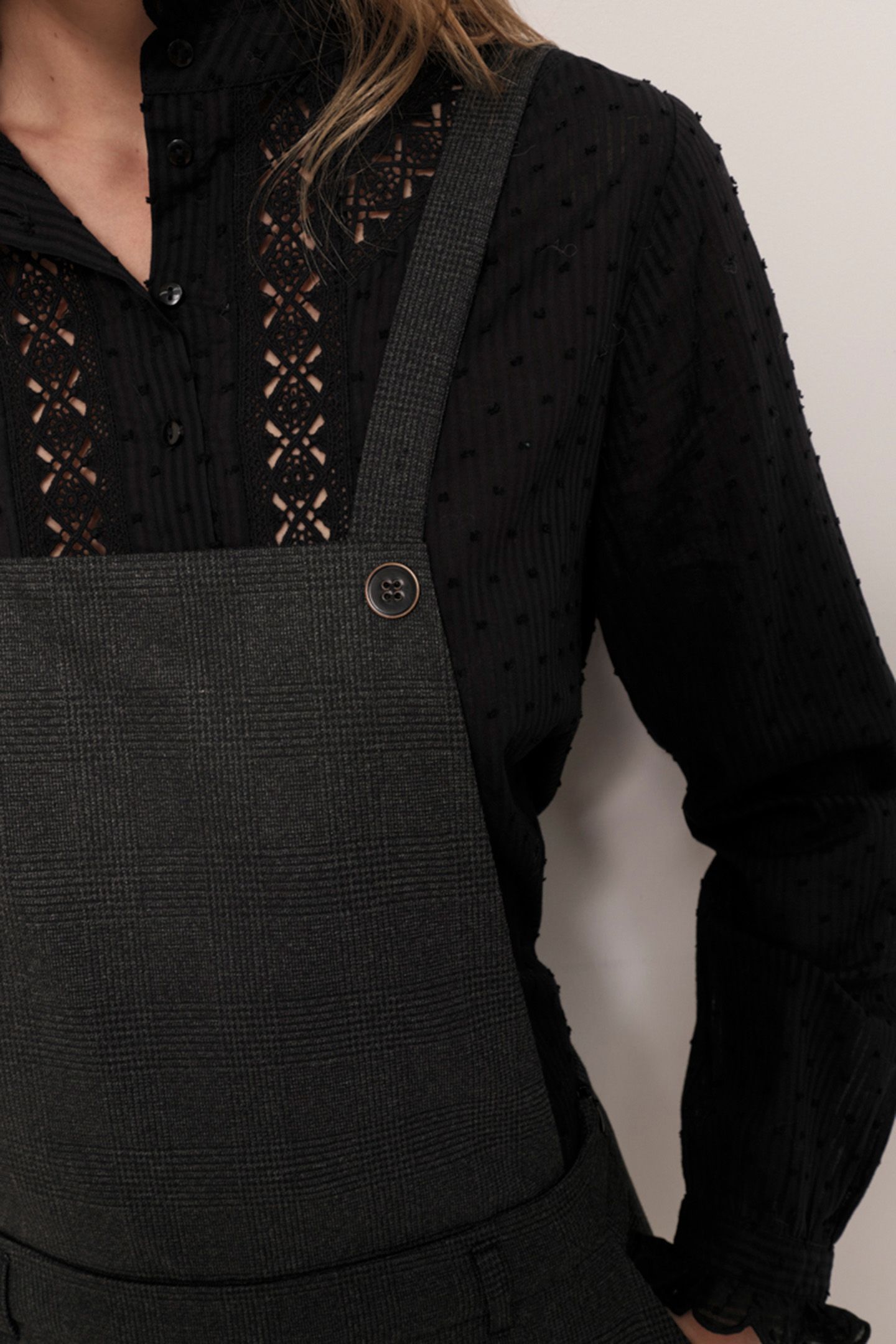 PAX - 7/8TH TROUSERS IN ANTHRACITE WITH PRINCE-OF-THE-GALLER 6