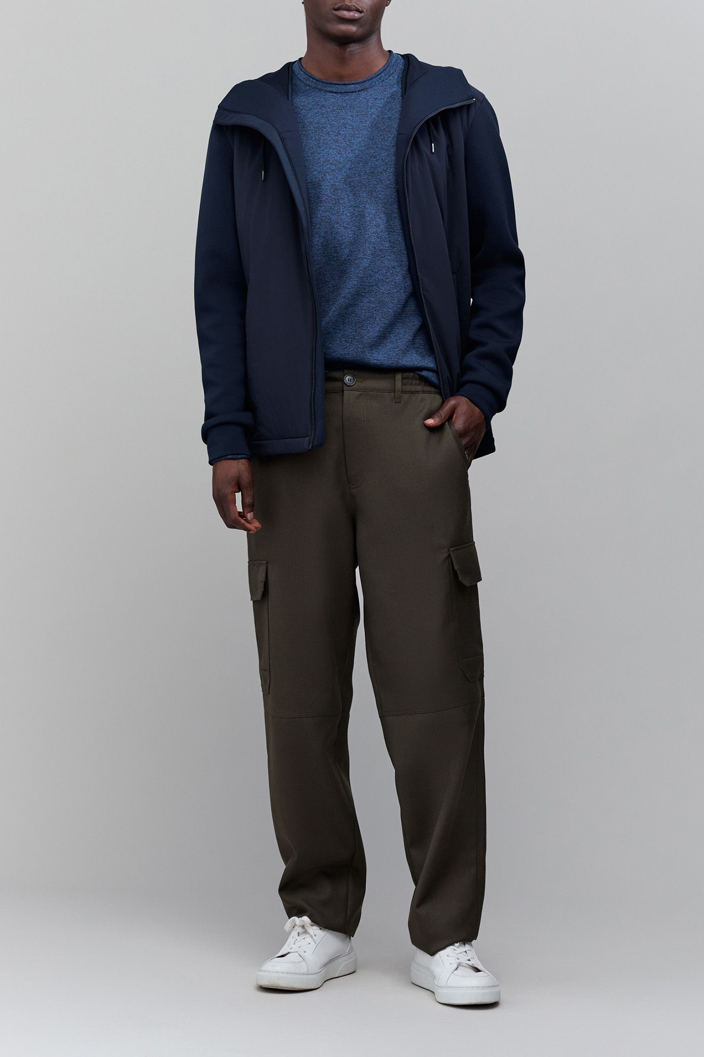 COBALT FINE KNIT SWEATER 3