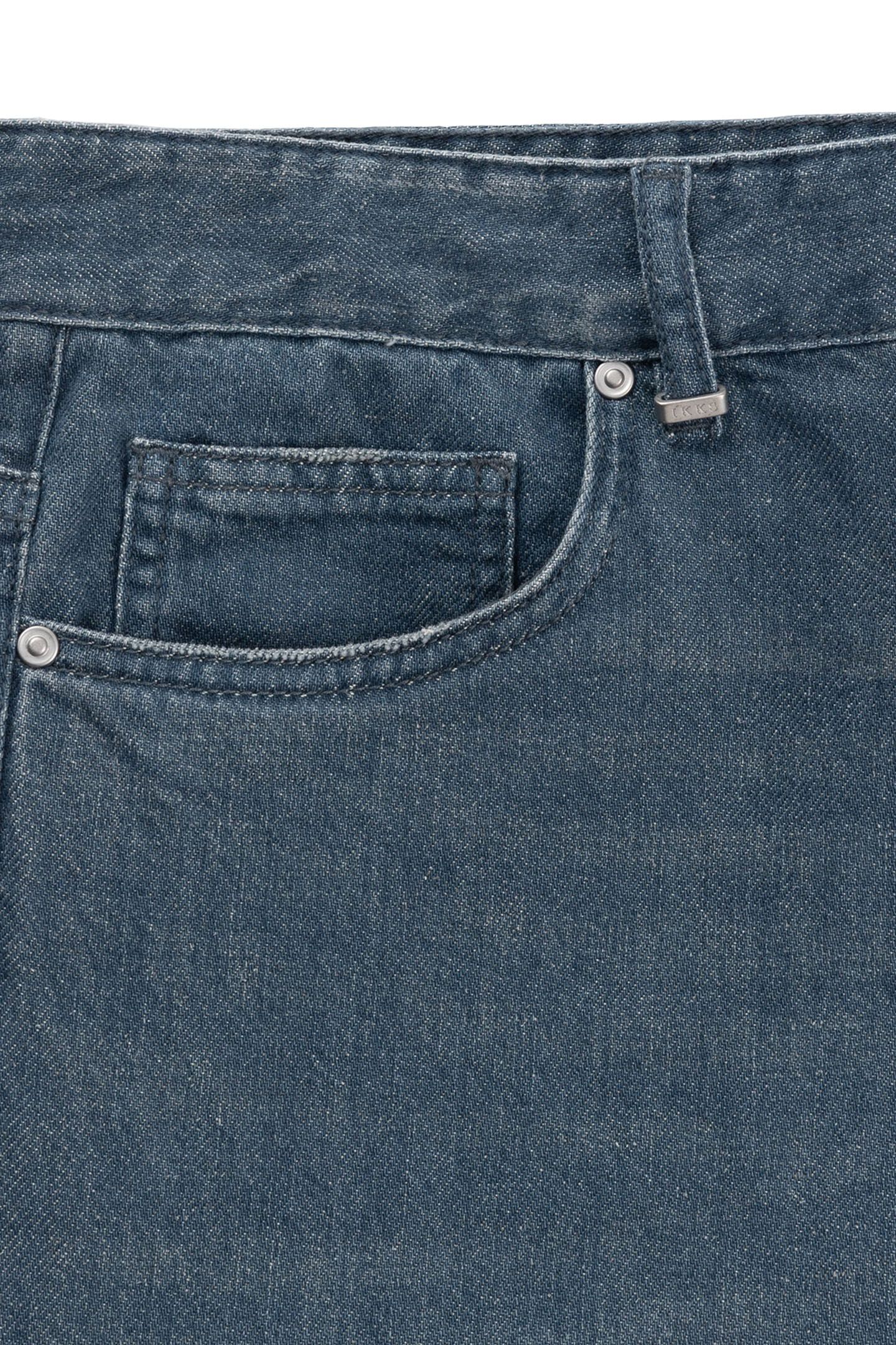TAPERED JEANS 5