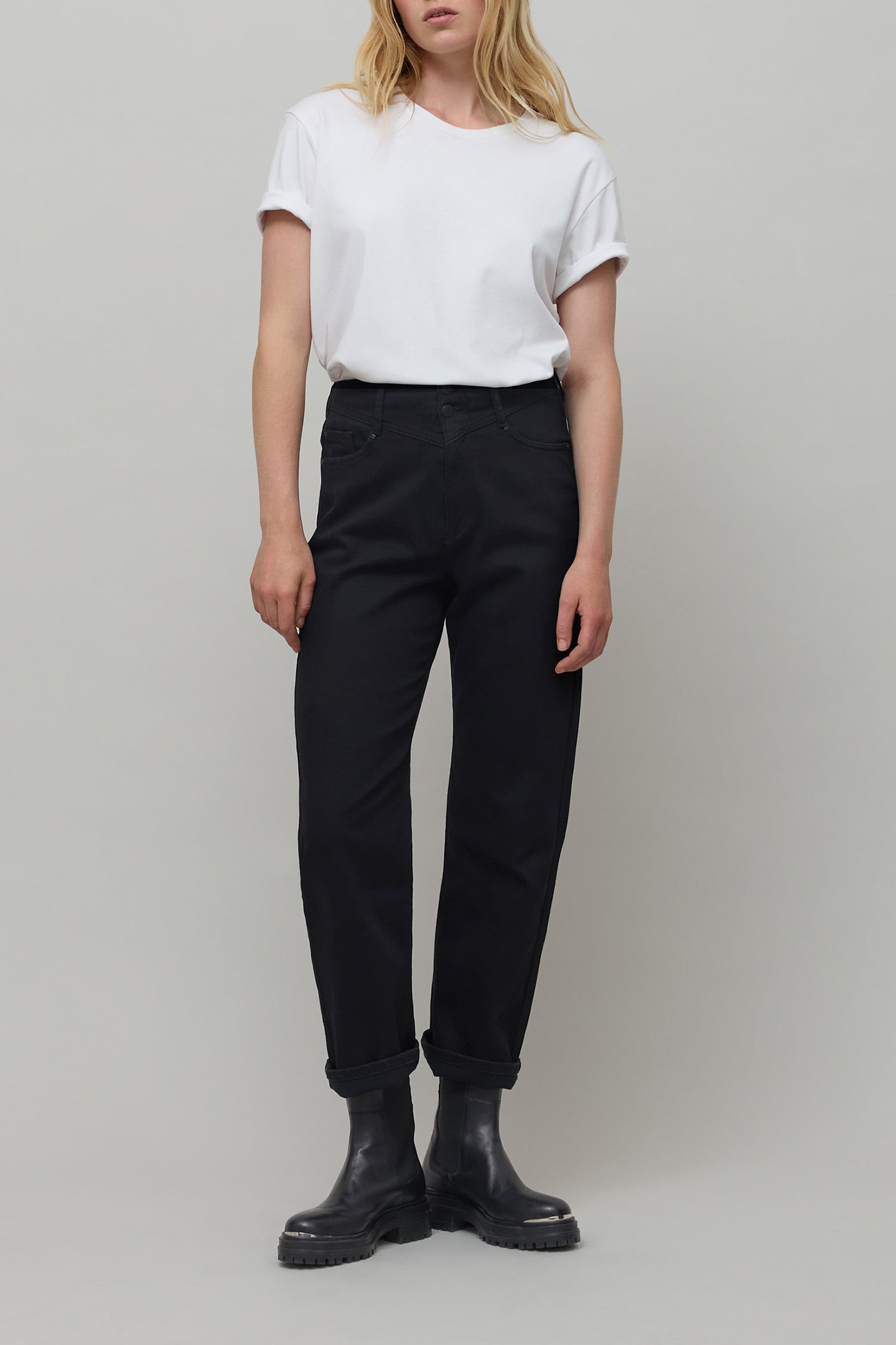 SLOUCHY BLACK COTTON CROPPED DENIM JEANS 3