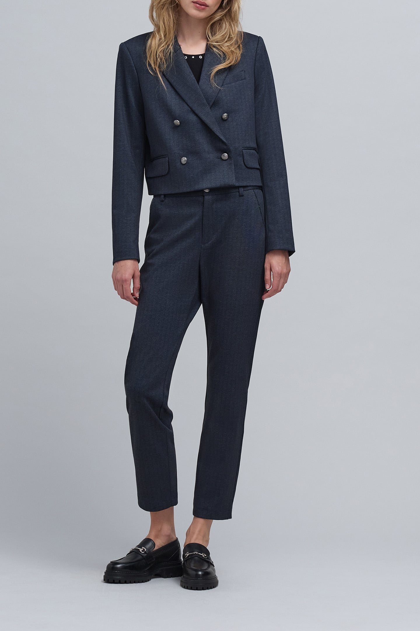 NAVY HERRINGBONE PATTERN SHORT SUIT JACKET 3