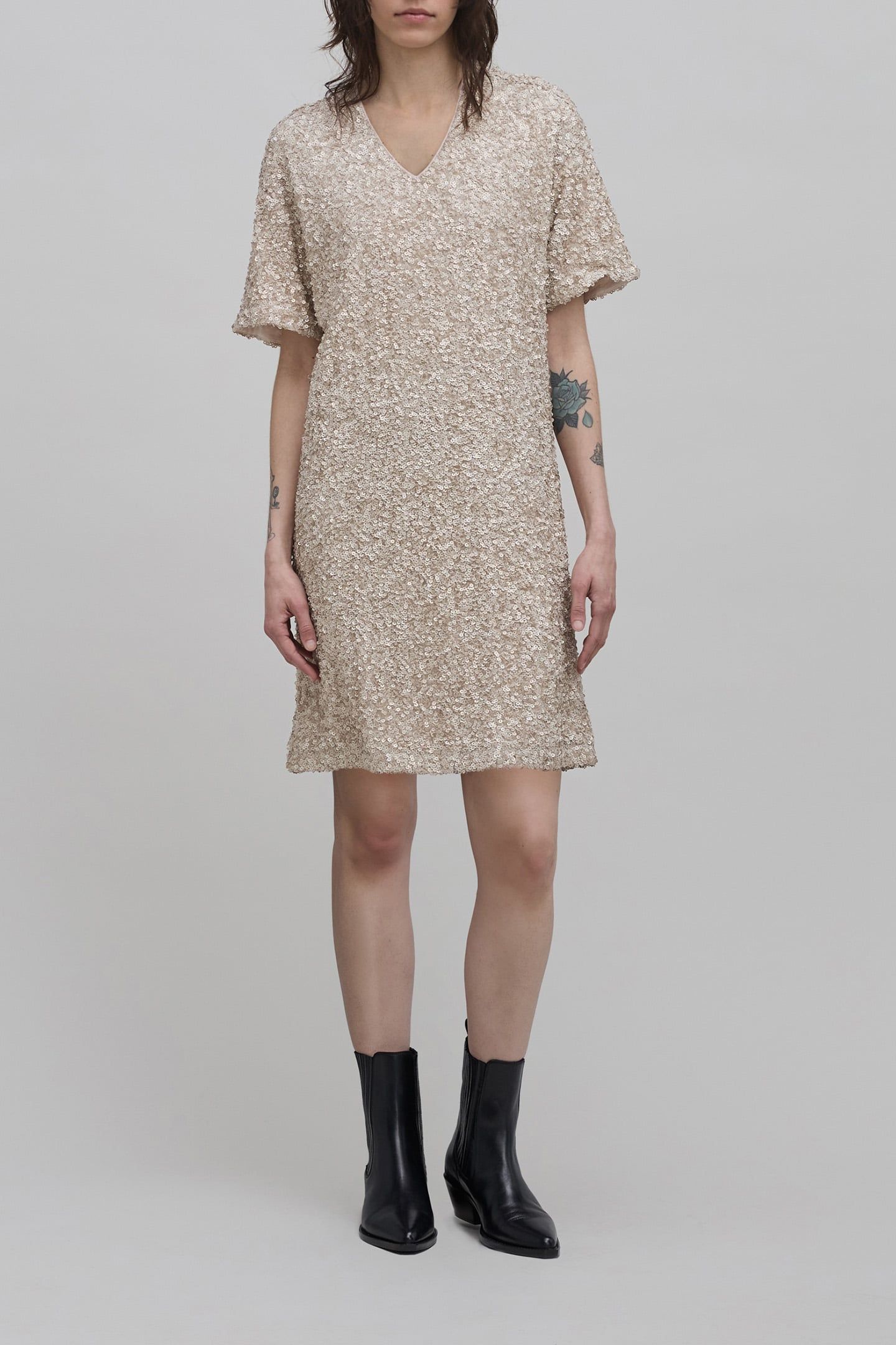 SEQUIN-EMBROIDERED CHAMPAGNE DRESS FOR WOMEN 2