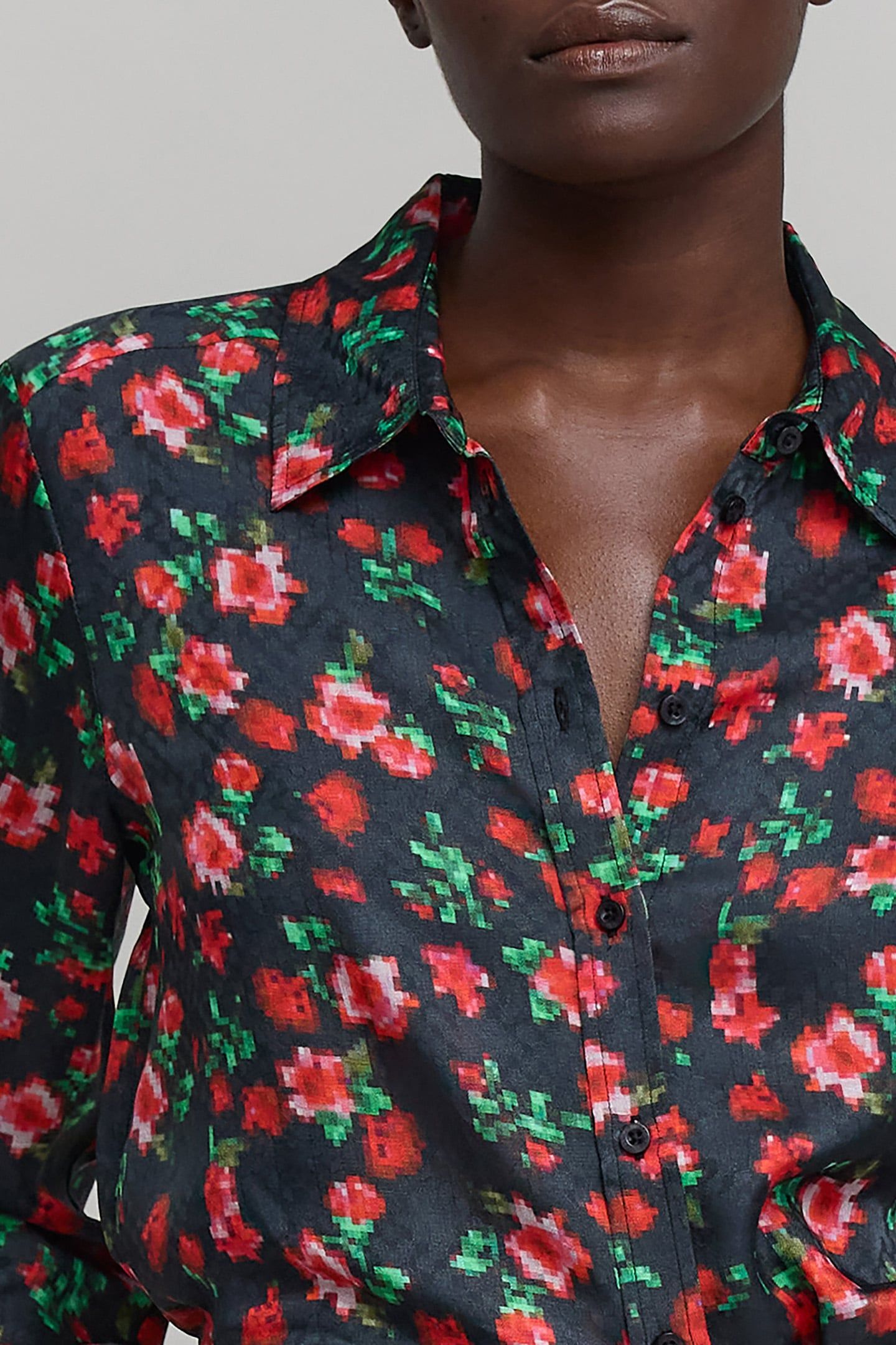 FLOWER PIXEL PRINT BLACK SHIRT 5