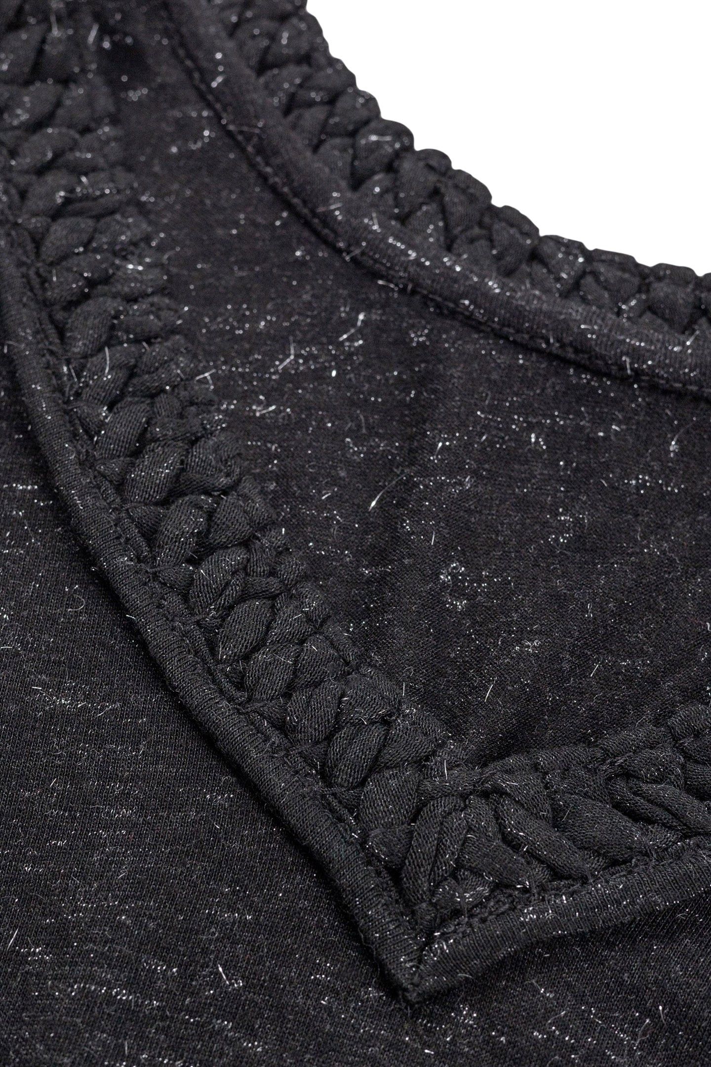 BLACK SEQUINED BRAIDED NECK T-SHIRT 2