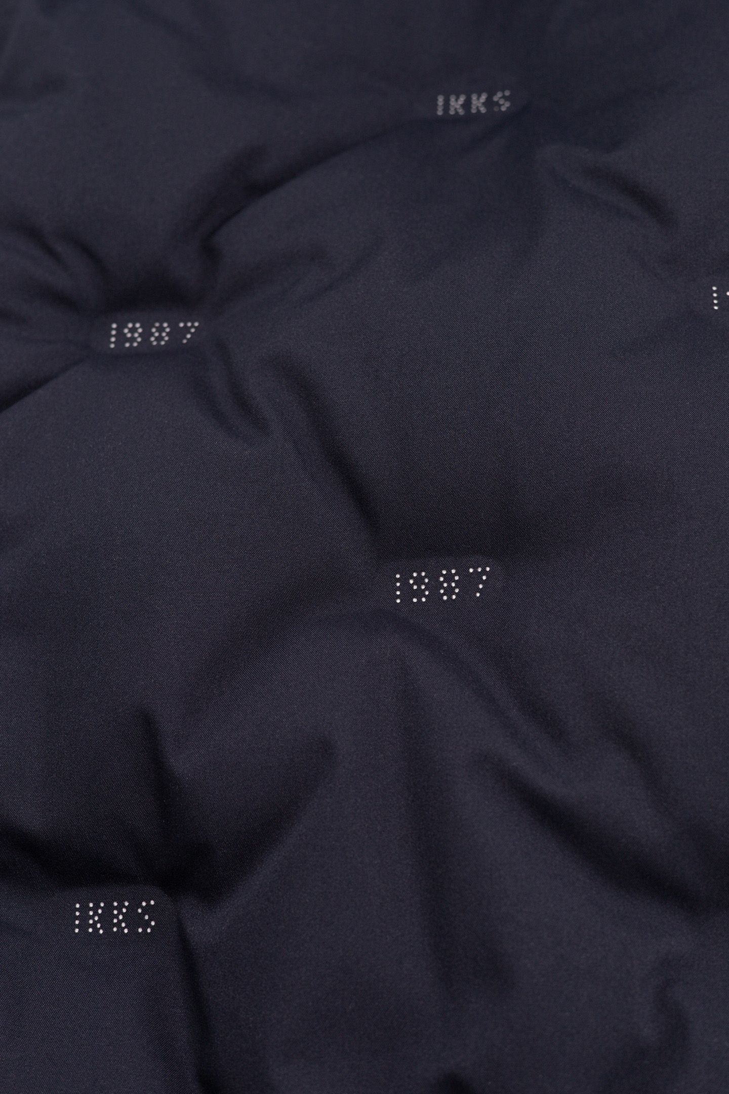 BOYS' NAVY DOWN JACKET WITH REMOVABLE SLEEVES 8