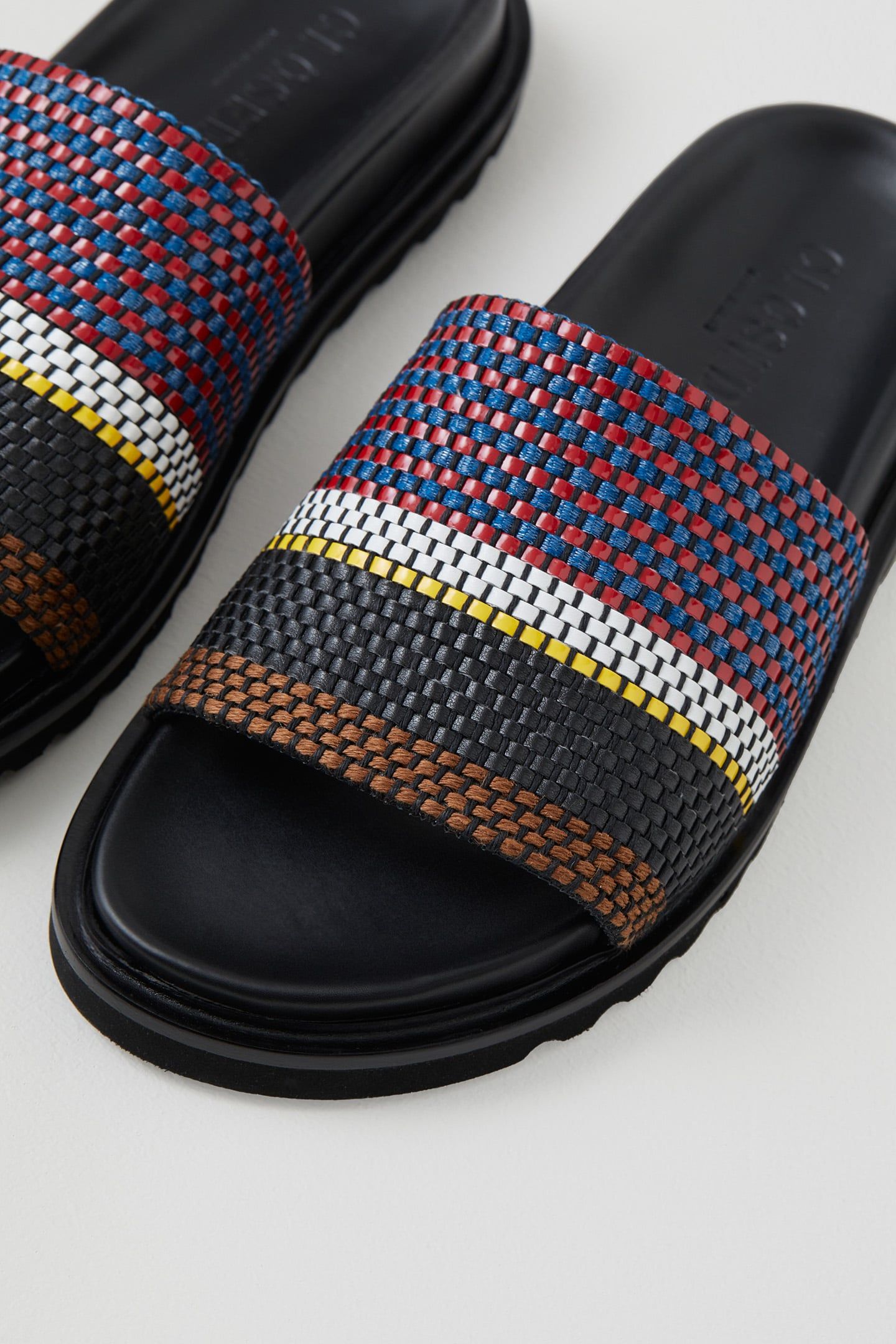 SANDAL MULTI COLOUR 4