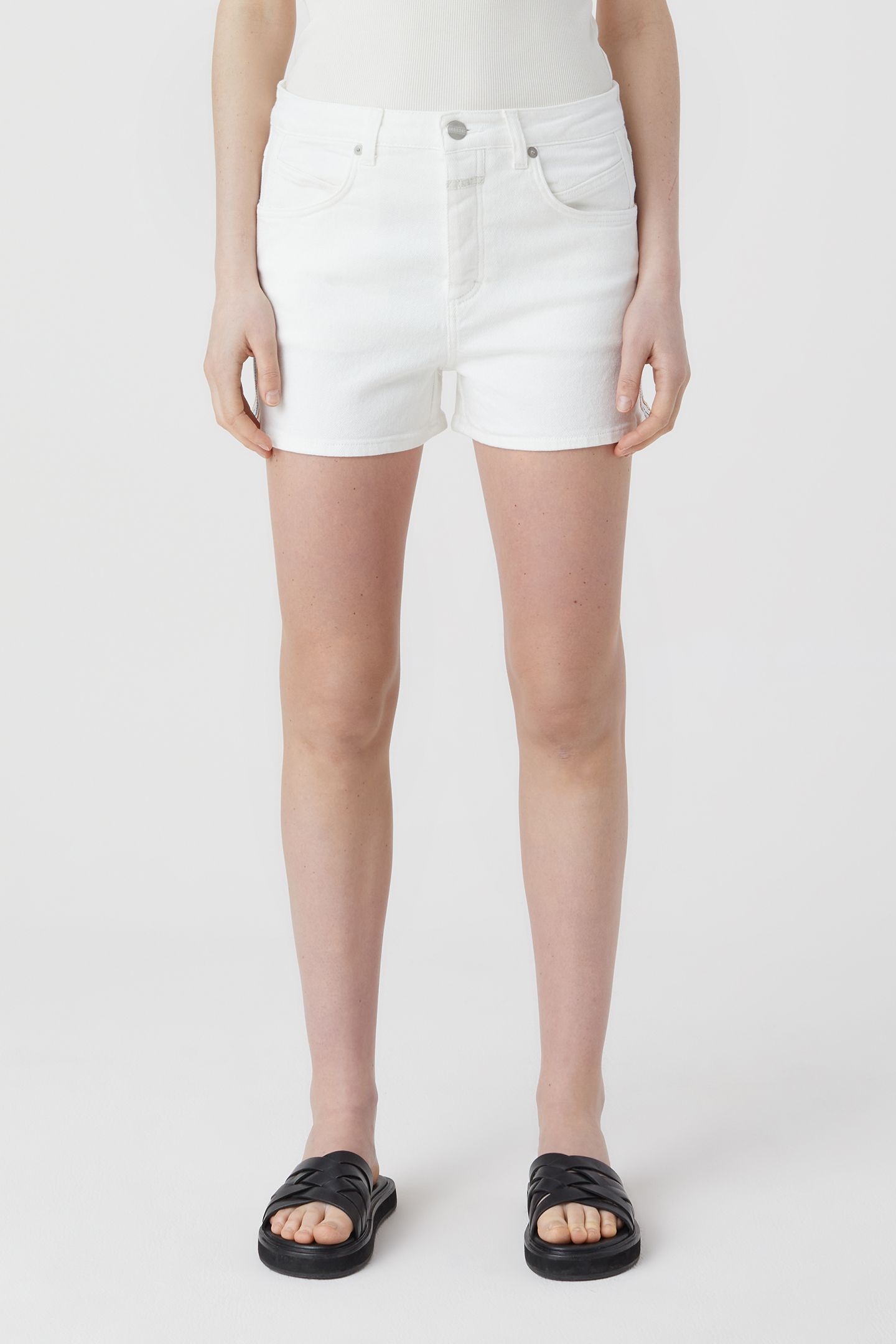 KLAIRE SHORTS WHITE 1