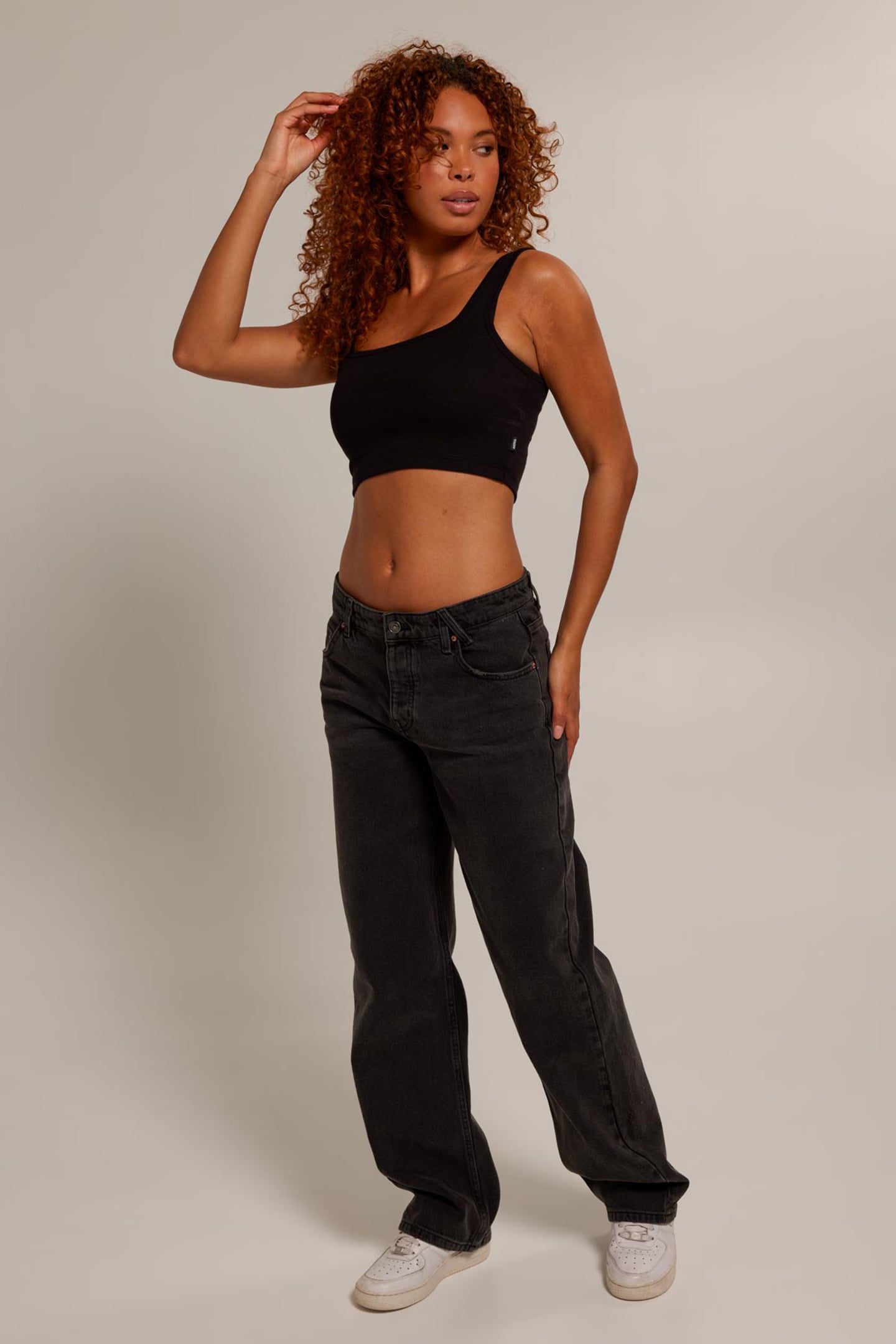 GALIA BLACK 1