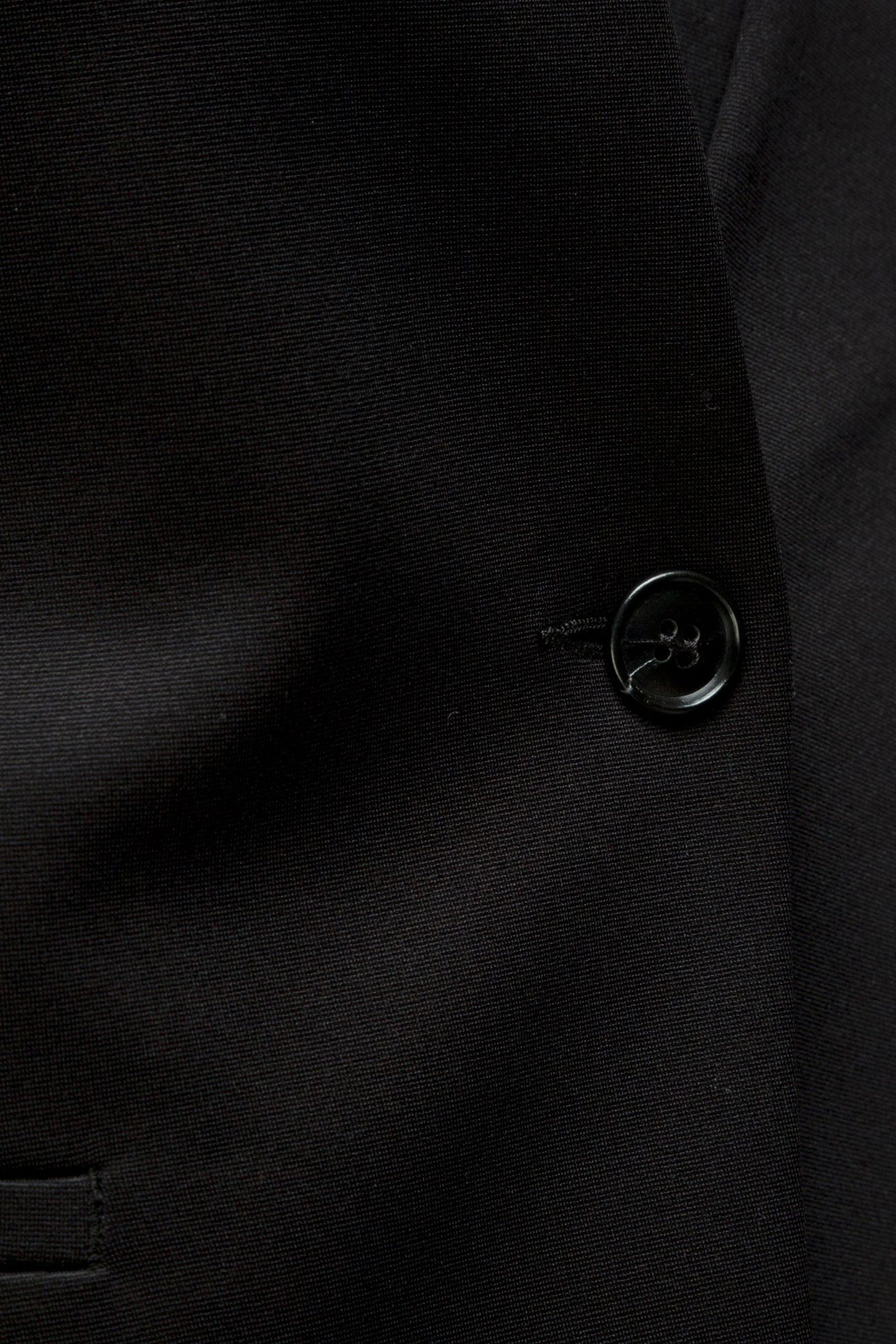 COLBERT SHORT ONE BUTTON BLACK 6