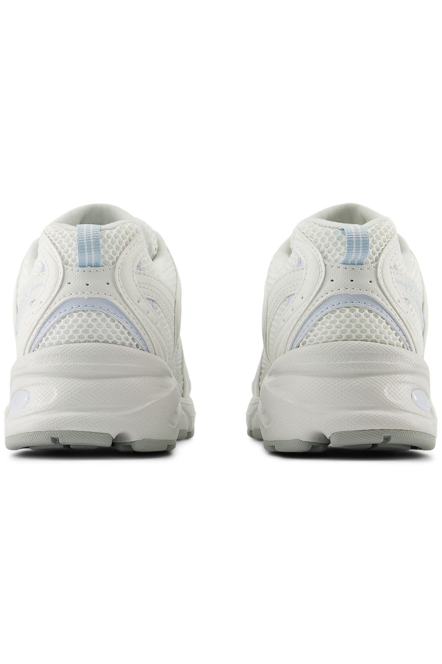 U530CSD SNEAKERS IN REFLECTION 4