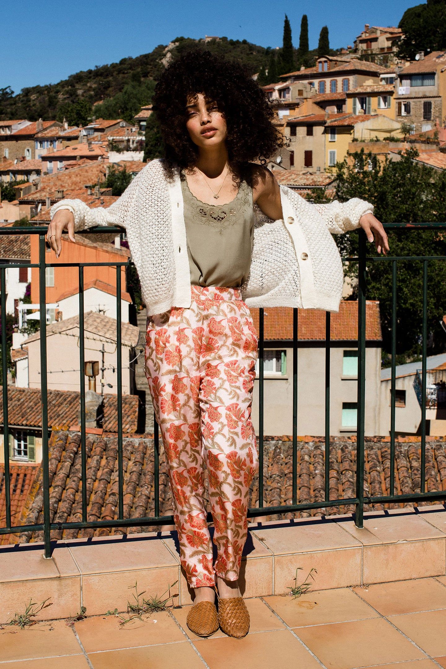 PANTS CHAMA BOHEMIAN FLOWERS 1