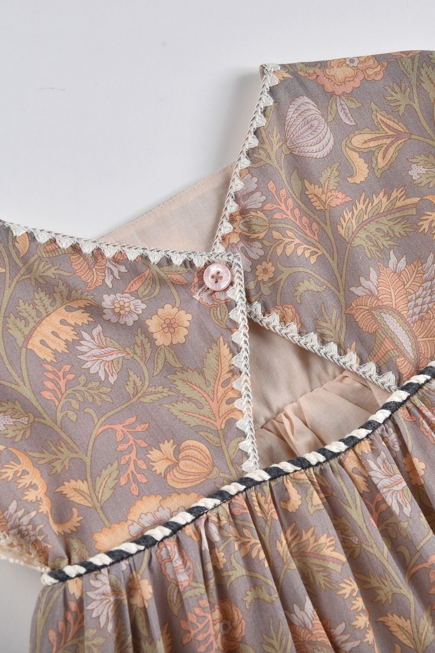 DRESS TAPALPA CALIFORNIA FLOWERS 9