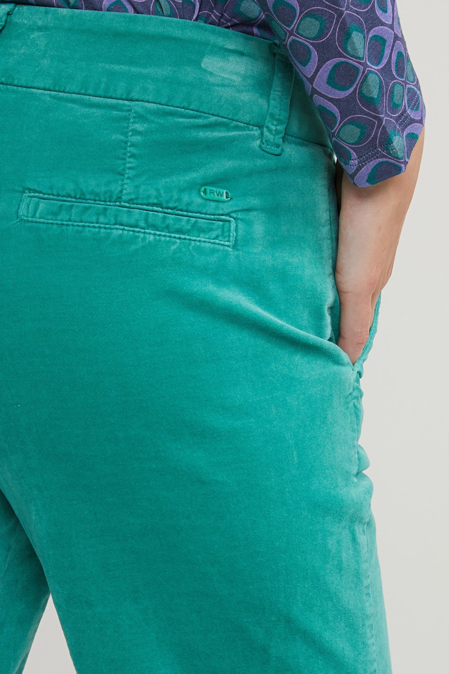 GREEN STRAIGHT VELOURS PANTS 5