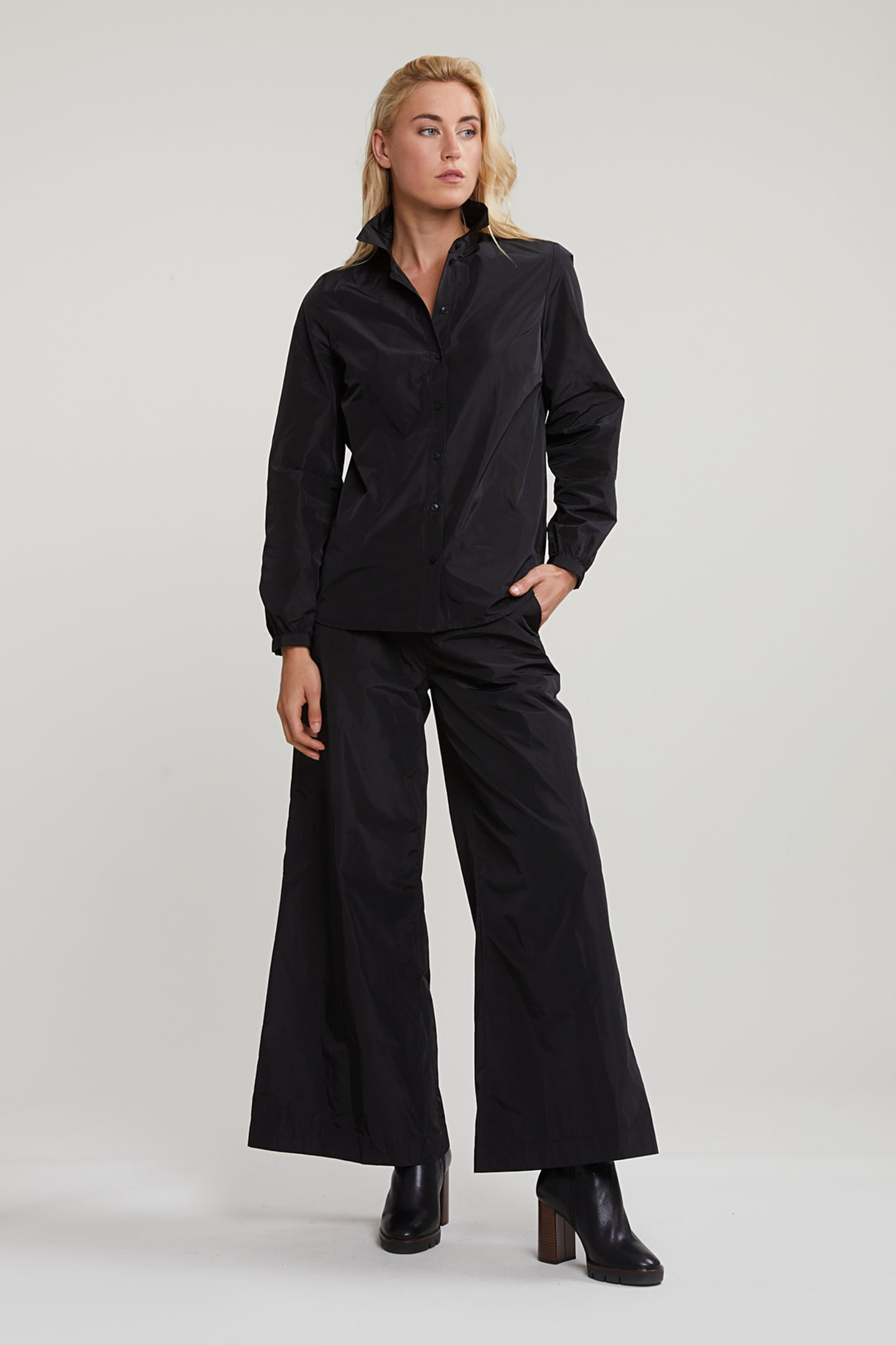 BLACK TAFFETA BLOUSE LONG SLEEVES 3