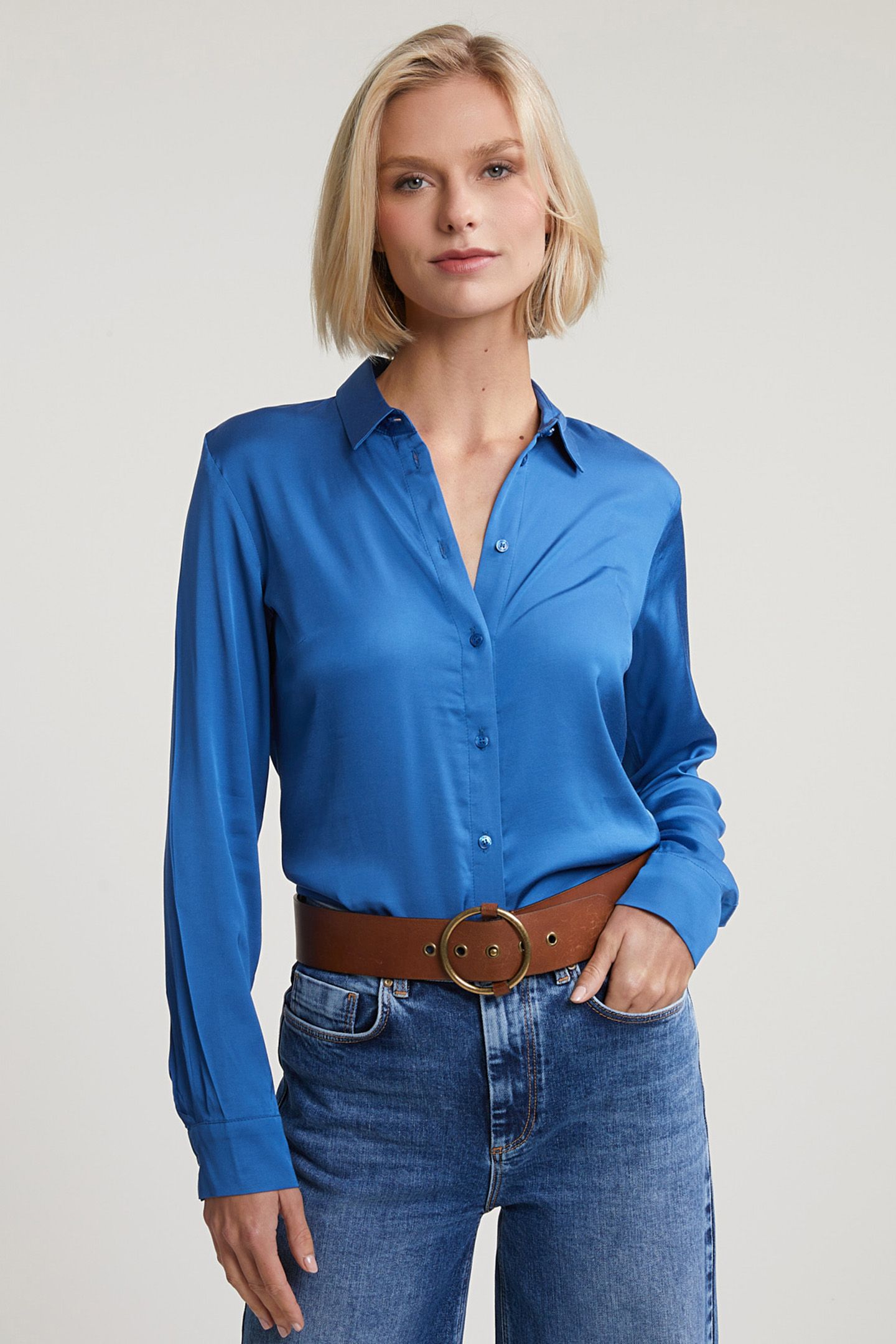 BLUE CLASSIC BUTTONED BLOUSE 1