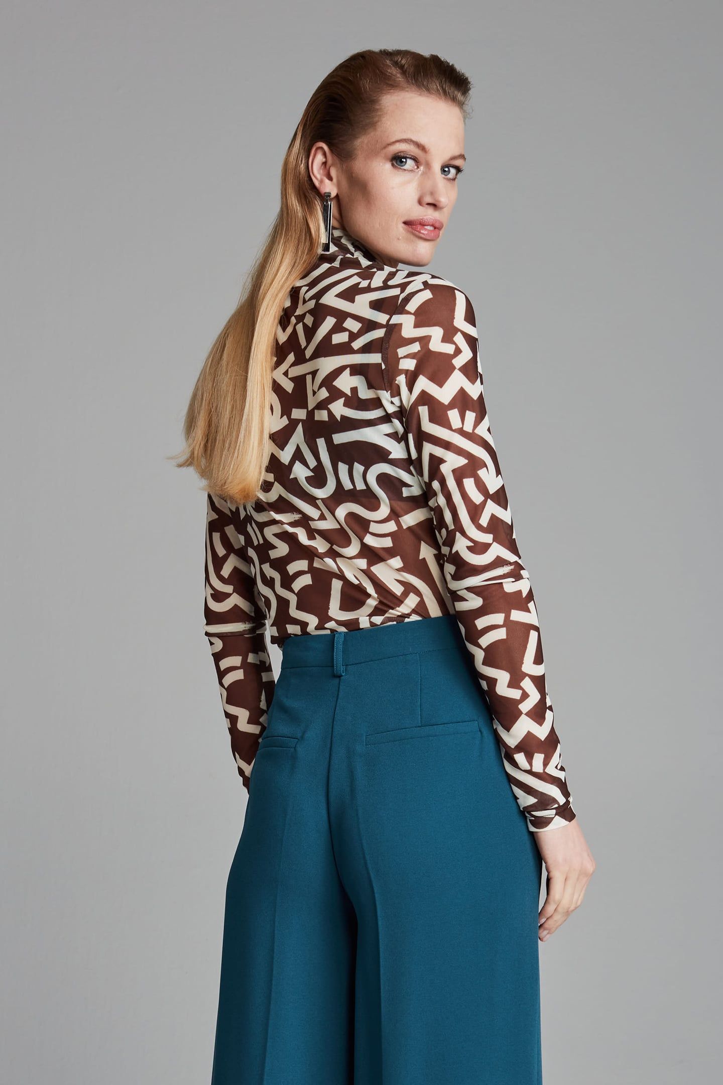 TURTLENECK - KIM 2