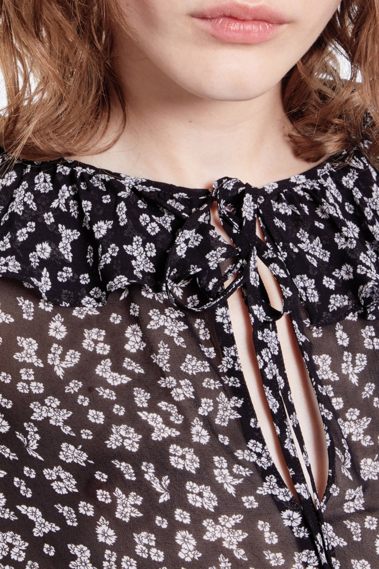 LONG SLEEVE TOP WITH RUFFLE DETAIL BLACK-ECRU 6
