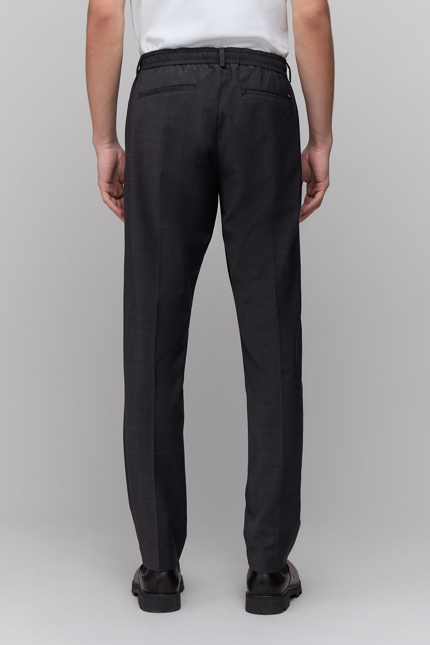 ANTHRACITE TRAVEL SUIT JOGPANTS 2