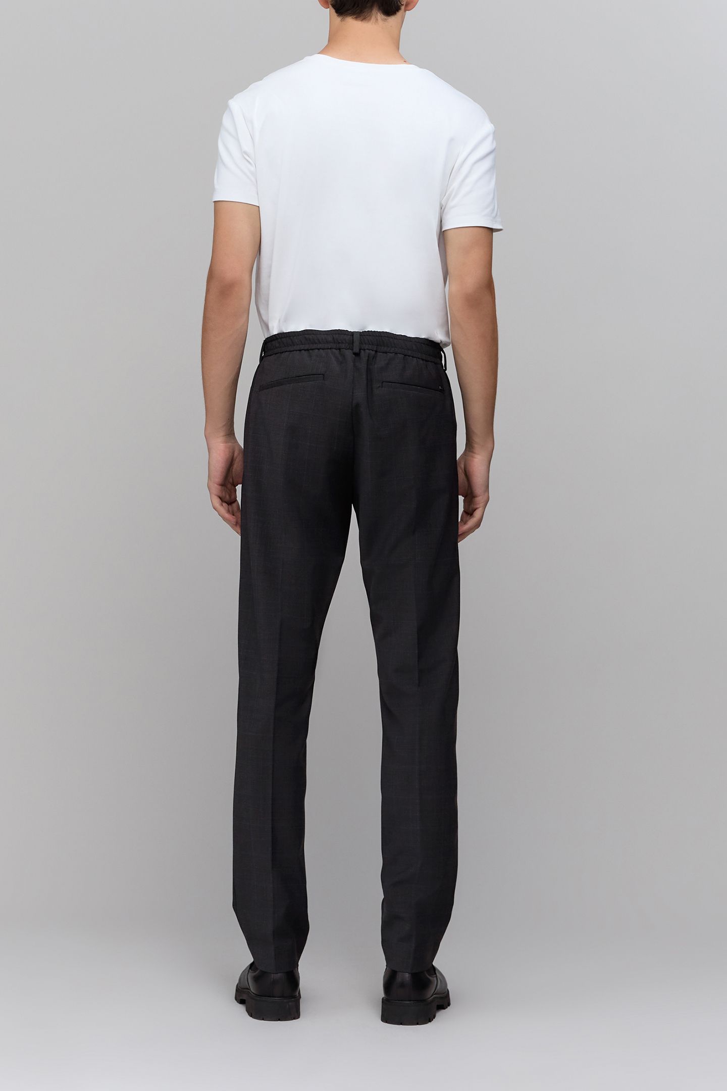 ANTHRACITE TRAVEL SUIT JOGPANTS 4