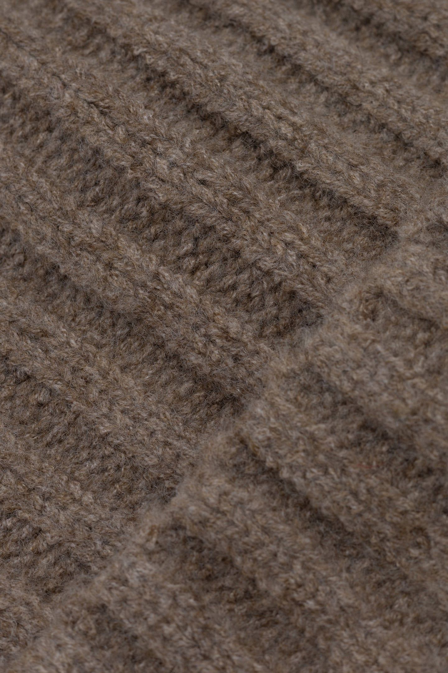 CHESTNUT HAT, CHUNKY RIB KNIT 5