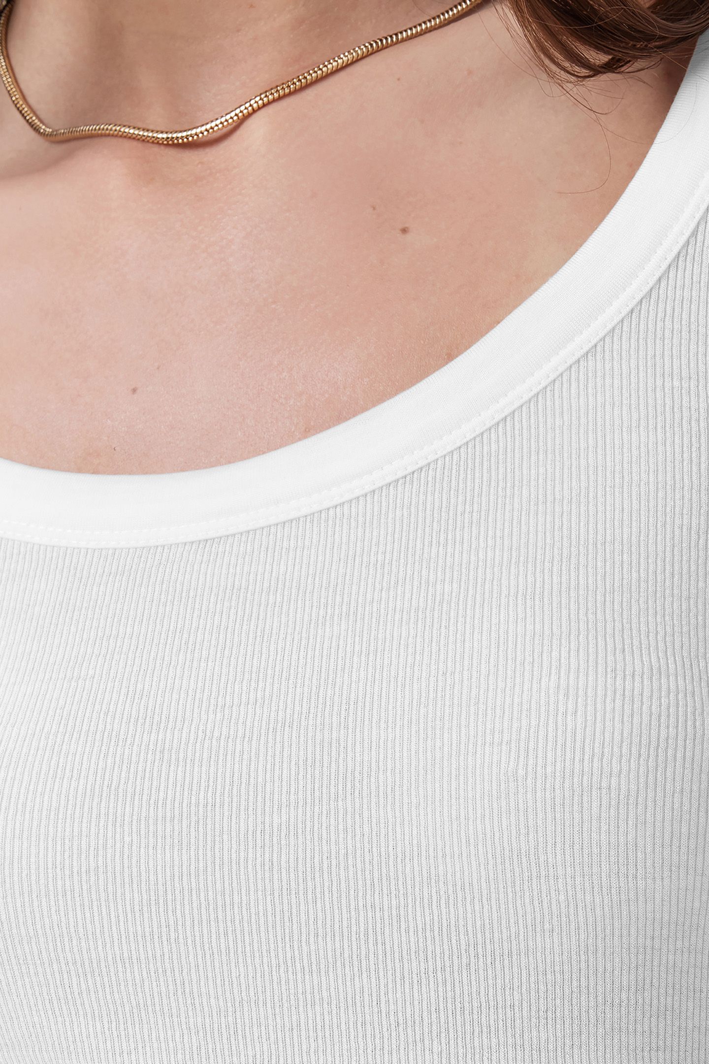 RINA LS SCOOP NECK OPTIC WHITE 9