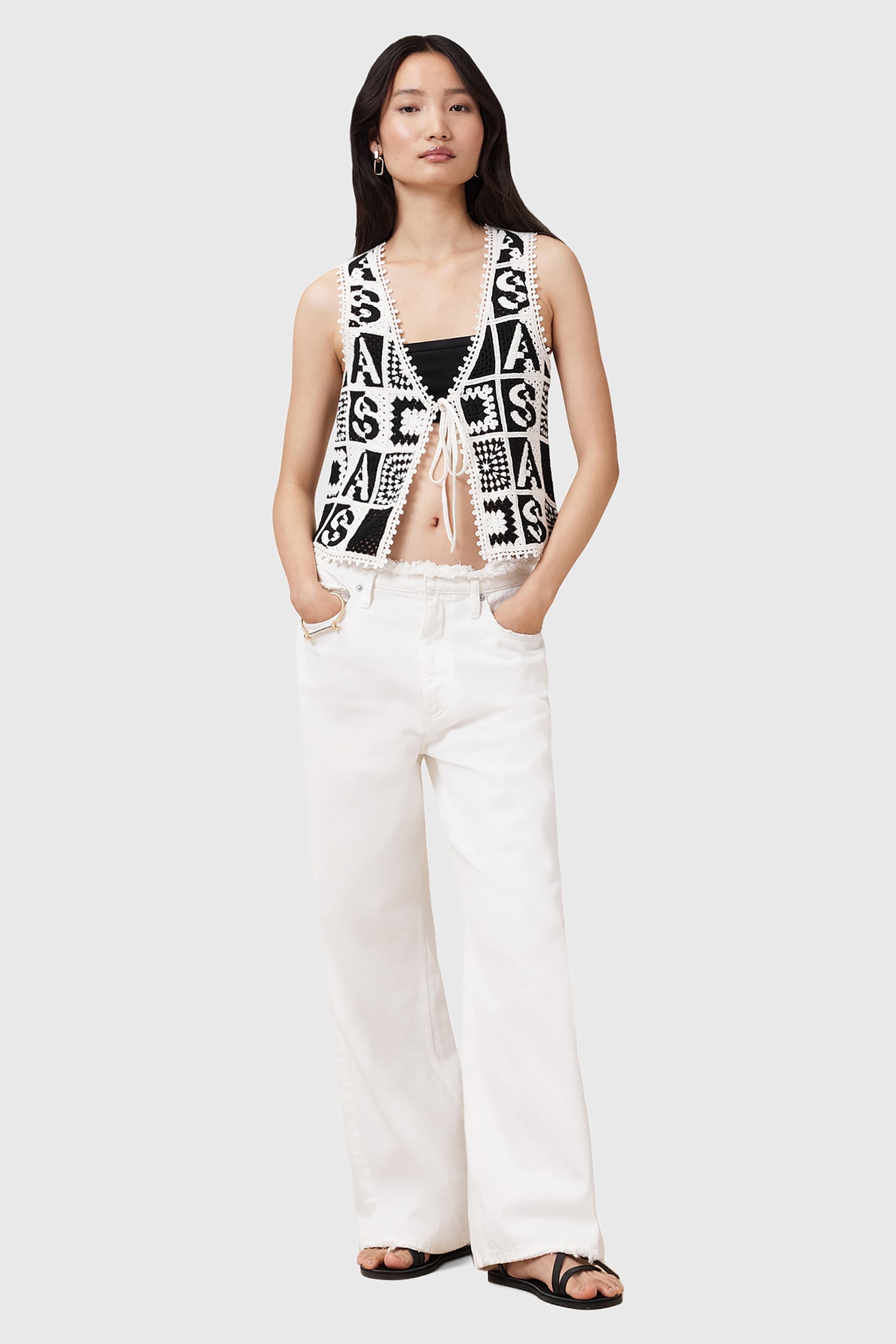 FLORENCE WAISTCOAT BLACK/CHALK WHITE 3