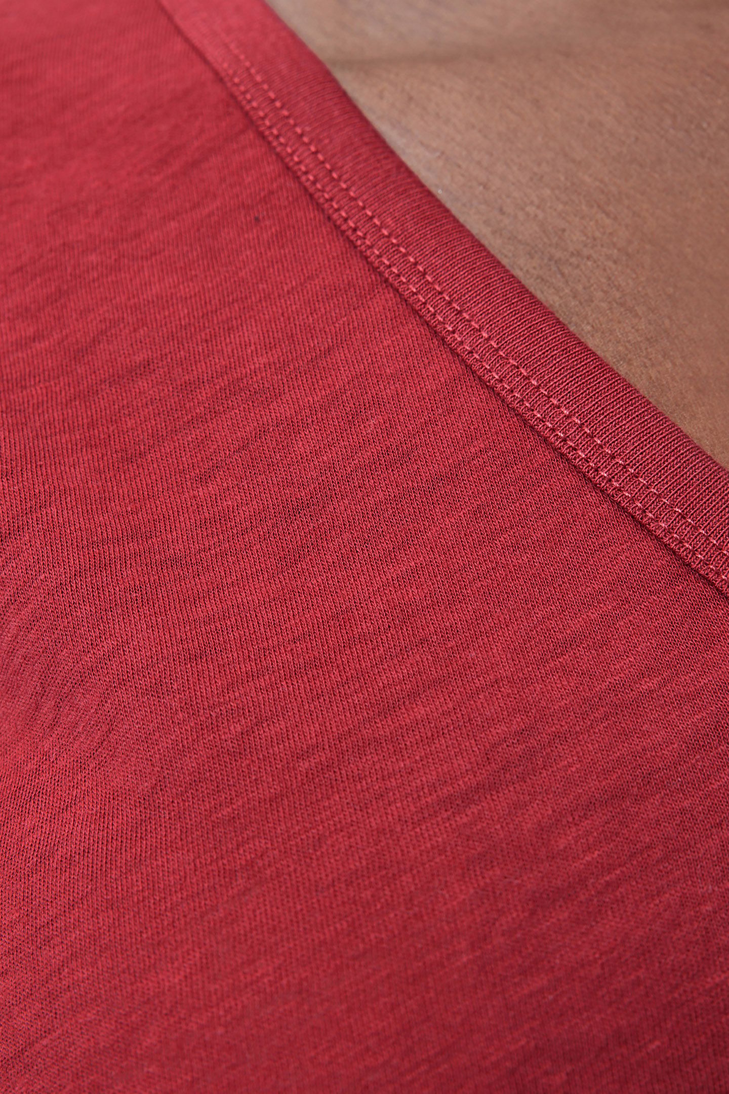 ANNA V TEE BURNT BRICK RED 8