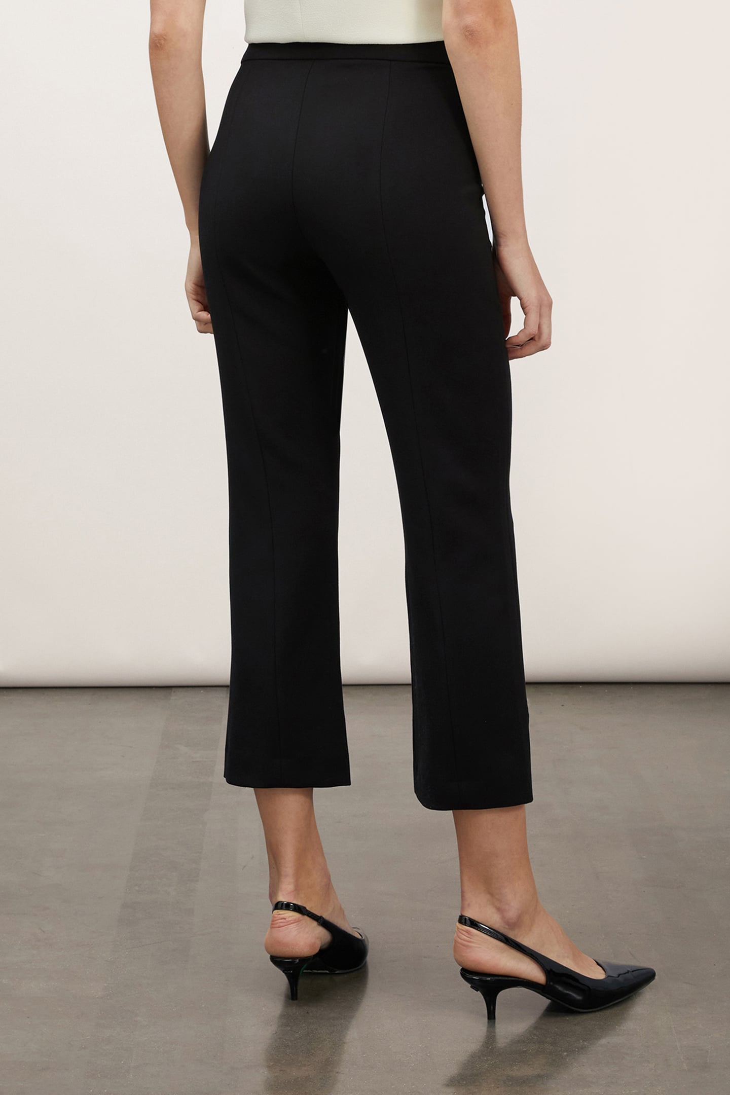 KICK FLARE TROUSERS WITH STRAP BLACK 2