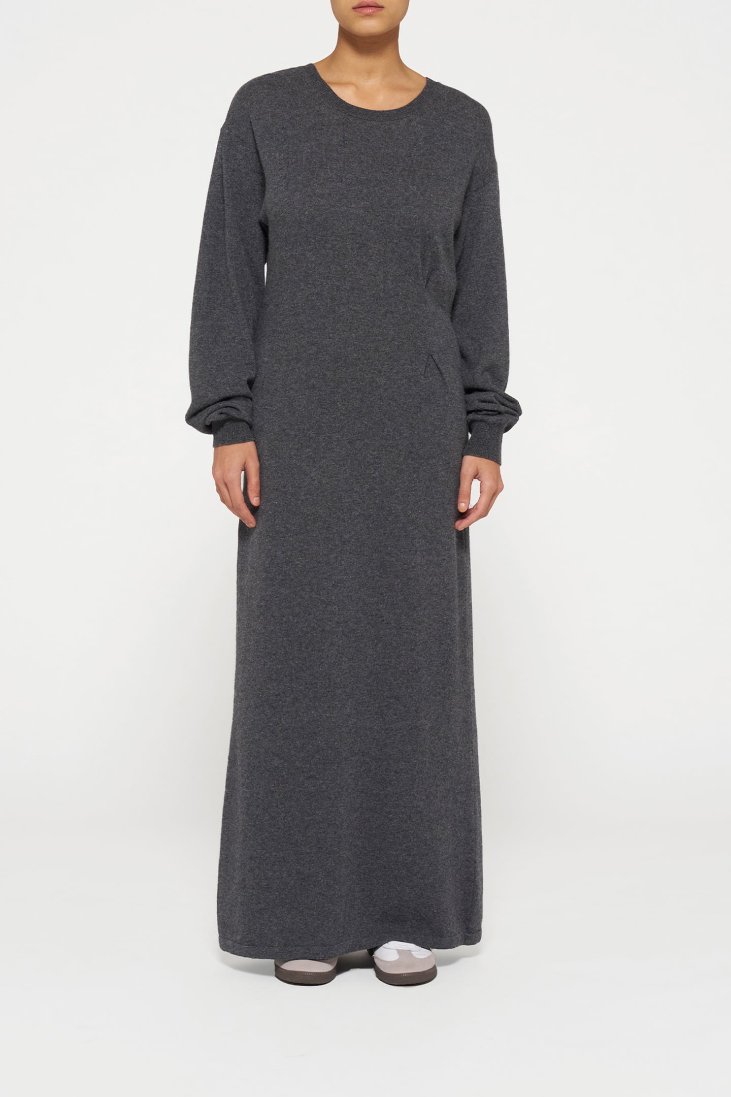 THE KNITTED POWER DRESS ANTRA MELEE 1