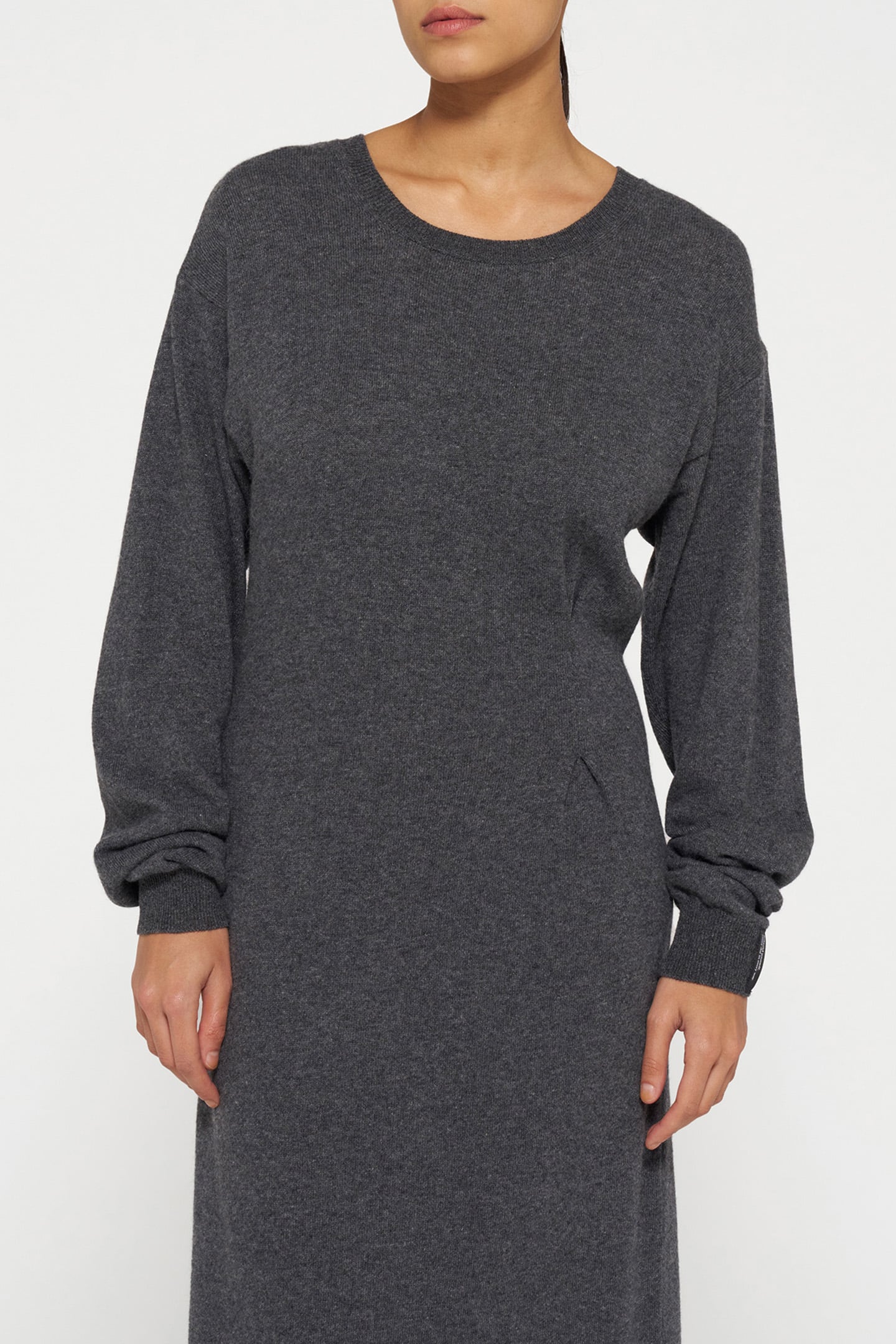 THE KNITTED POWER DRESS ANTRA MELEE 6