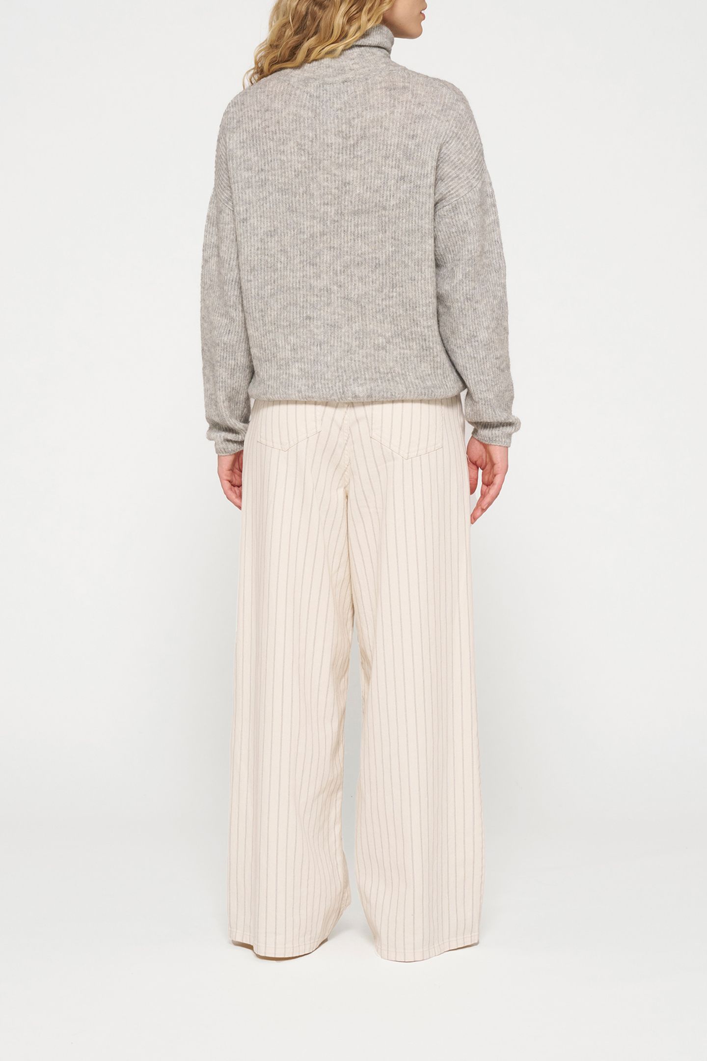 COLL SWEATER SOFT KNIT LIGHT GREY MELEE 3