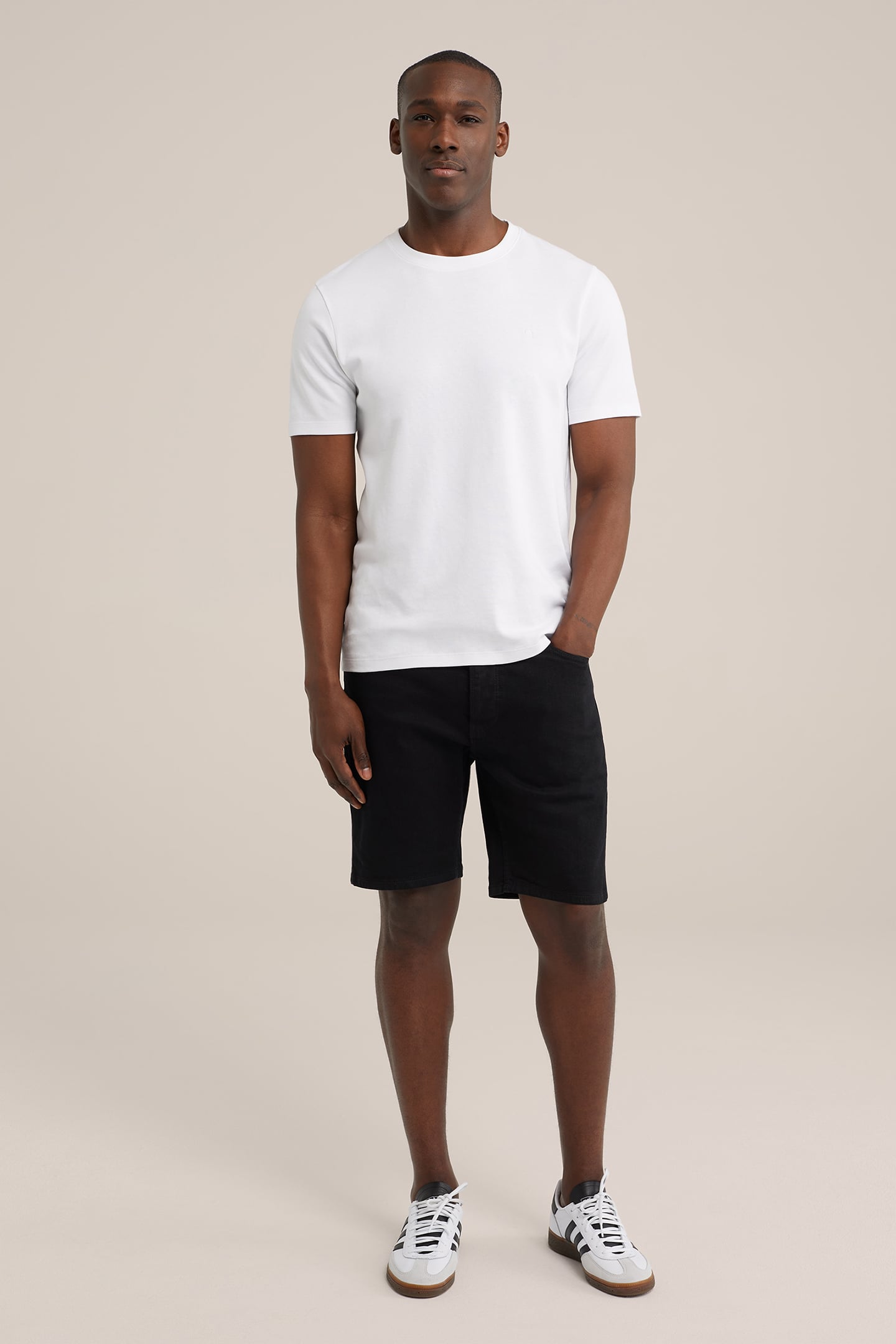 SHORT BLACK 3